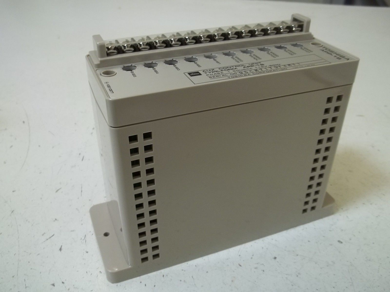 TOSHIBA APP-1B AUX CONTROL UNIT PHASE 1 SOURCE 115V-60HZ NSMP