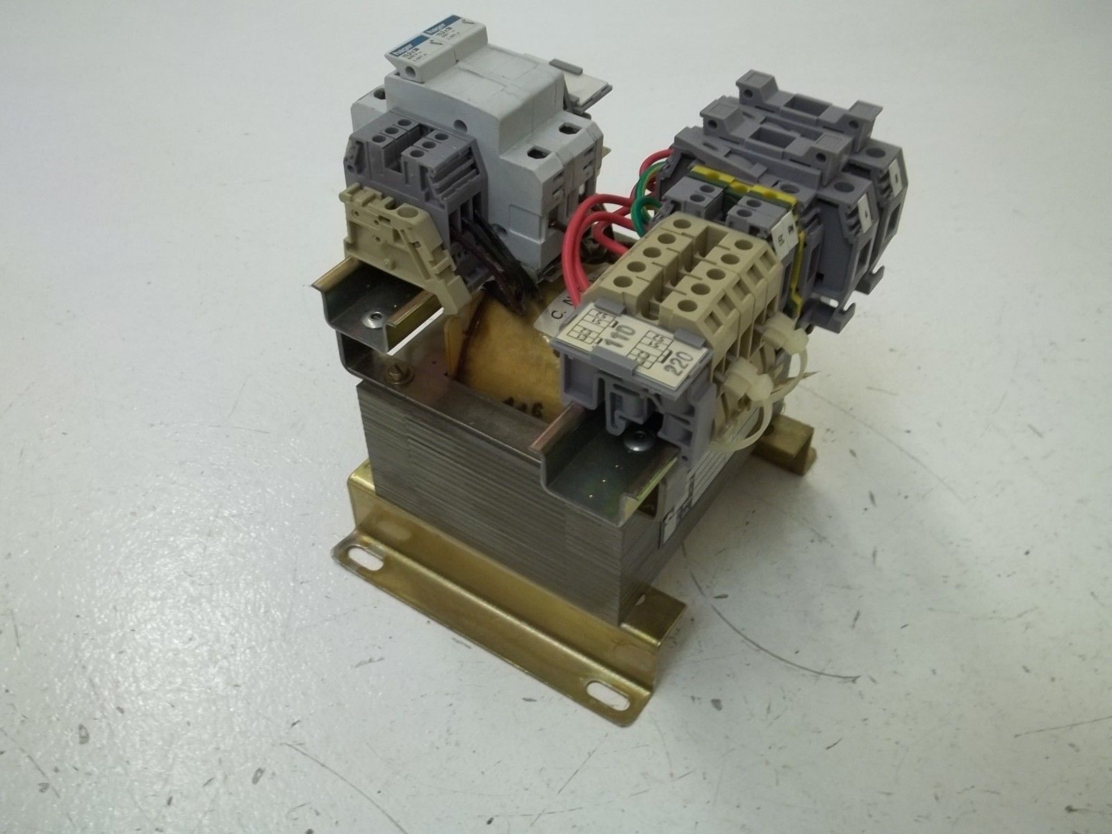 TRANSFORMATEUR TFCE250 TRANSFORMER UNMP