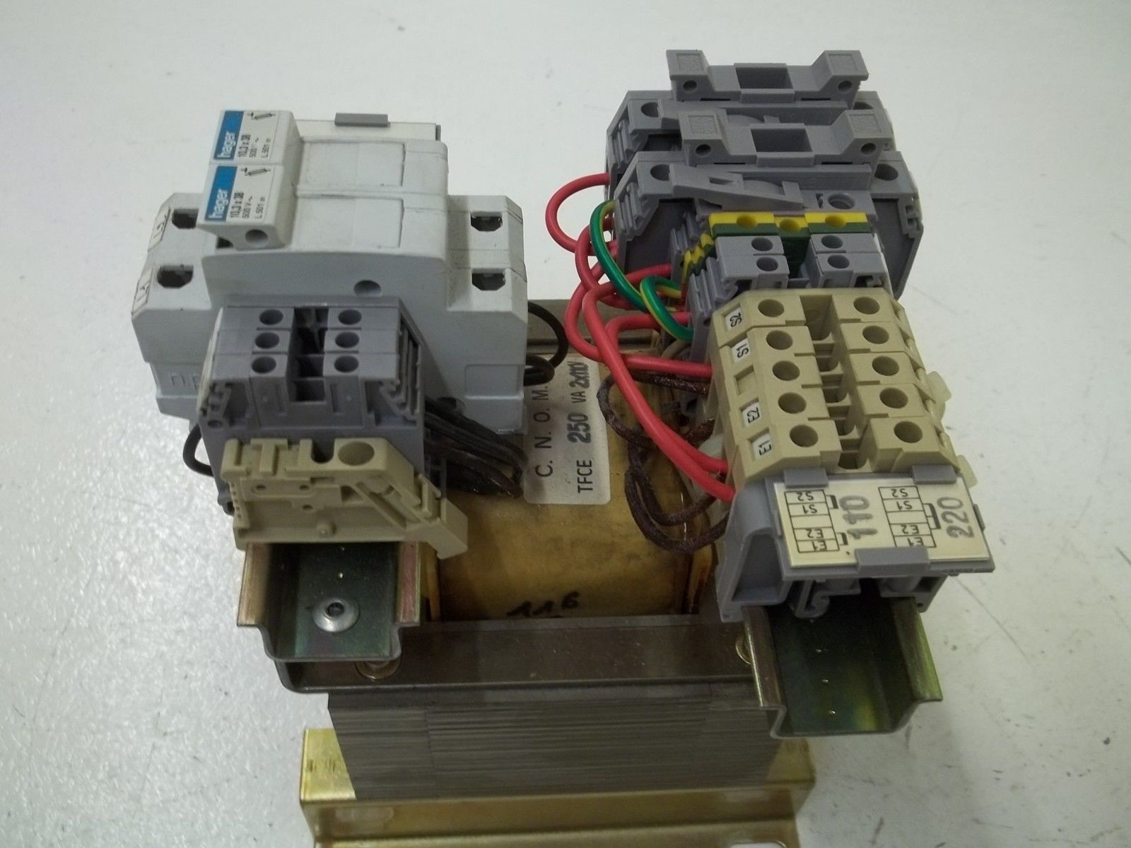 TRANSFORMATEUR TFCE250 TRANSFORMER UNMP