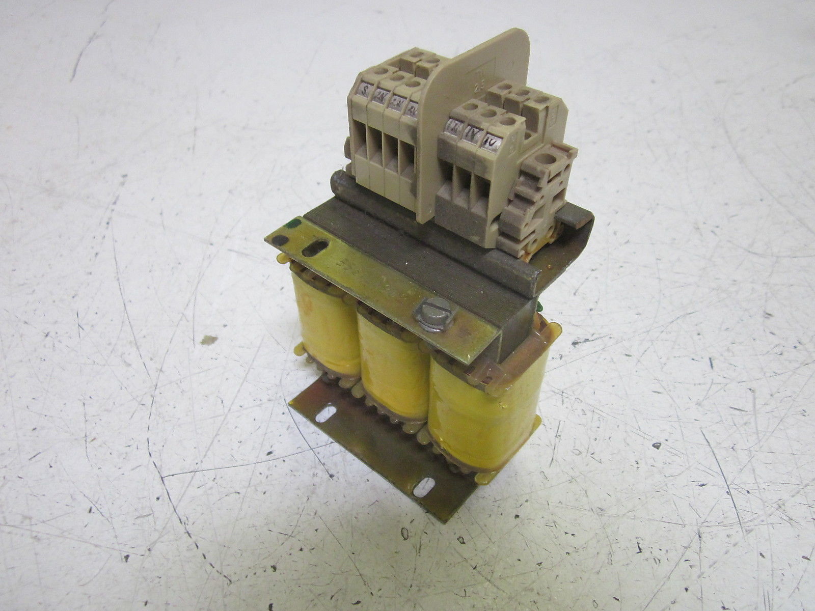 TRANSFORMATICS 5713287-6H TRANSFORMER UNMP