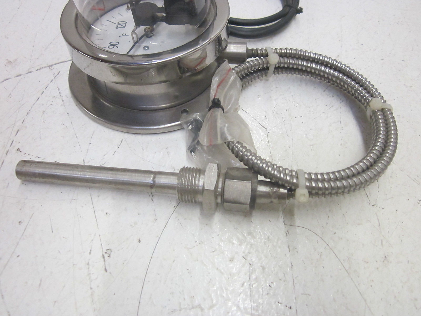 TRENT INSTRUMENTS 0115 9848244 30-180 250V UNMP