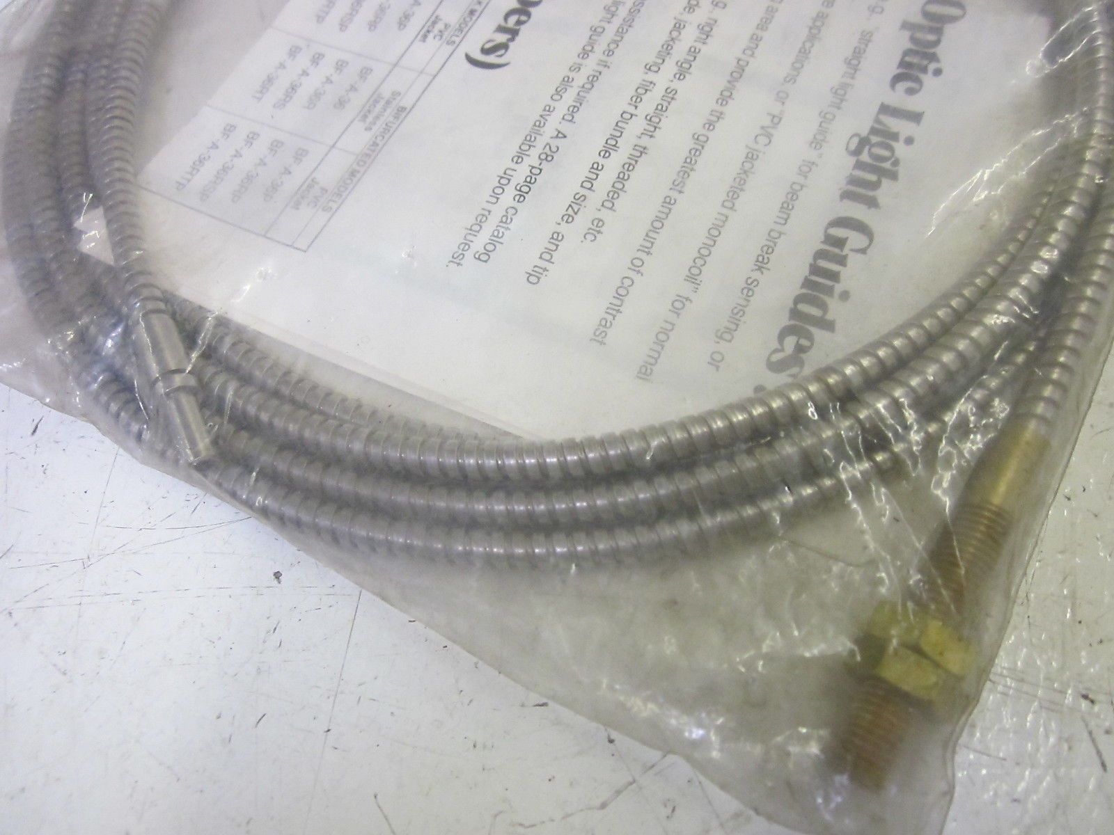 TRI-TRONICS F-A-120T FIBER OPTIC LIGHT GUIDE  NSMP