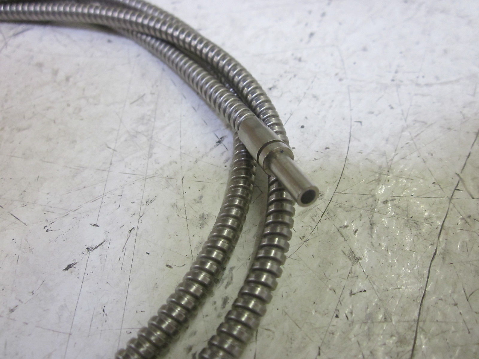TRI-TRONICS F-A-48T FIBER OPTIC LIGHT GUIDE UNMP