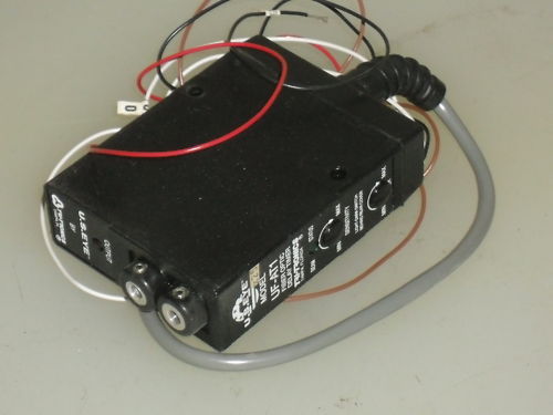 TRI-TRONICS FIBER OPTIC DELAY TIMER UF-AT1X25 *USED*