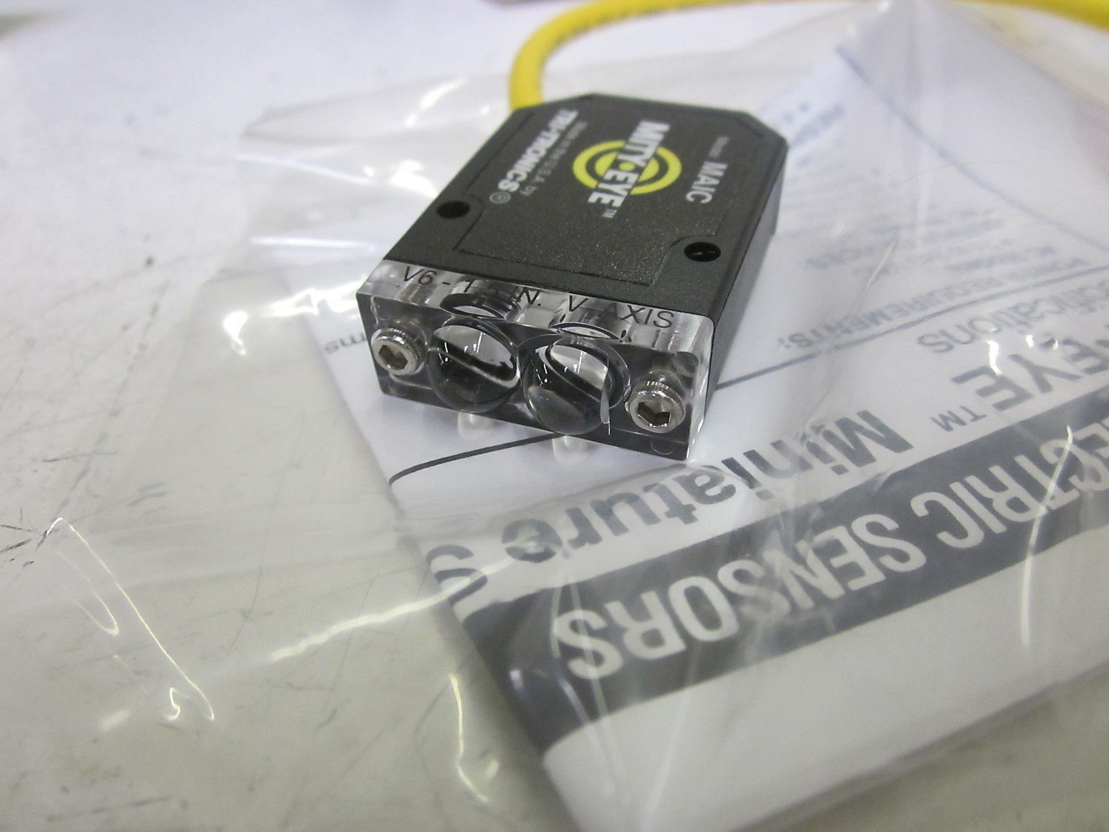 TRI-TRONICS MAICV6 16307 MITY-EYE IR CONVERGENT BEAM *NEW IN BOX*