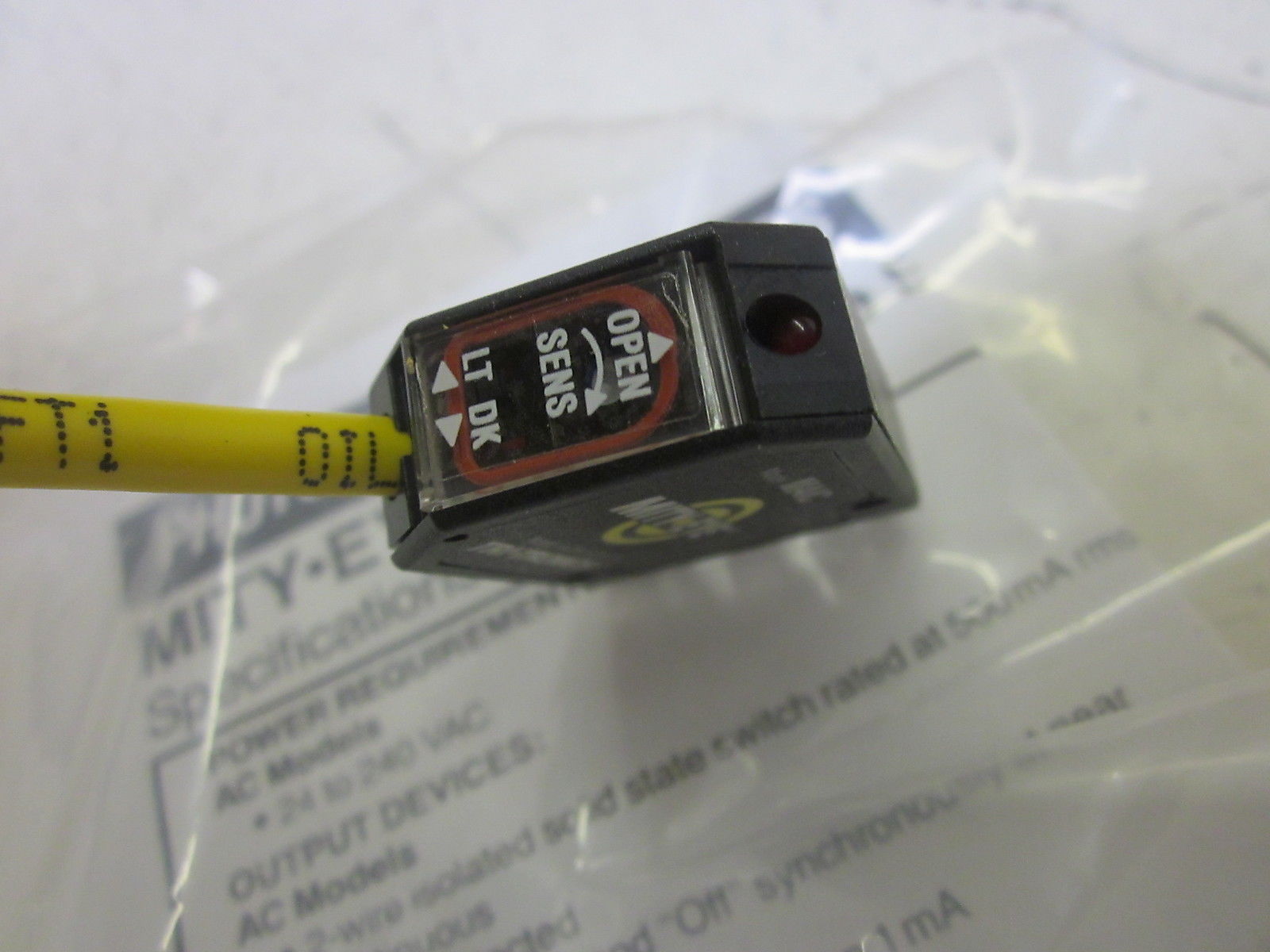 TRI-TRONICS MAICV6 16307 MITY-EYE IR CONVERGENT BEAM *NEW IN BOX*