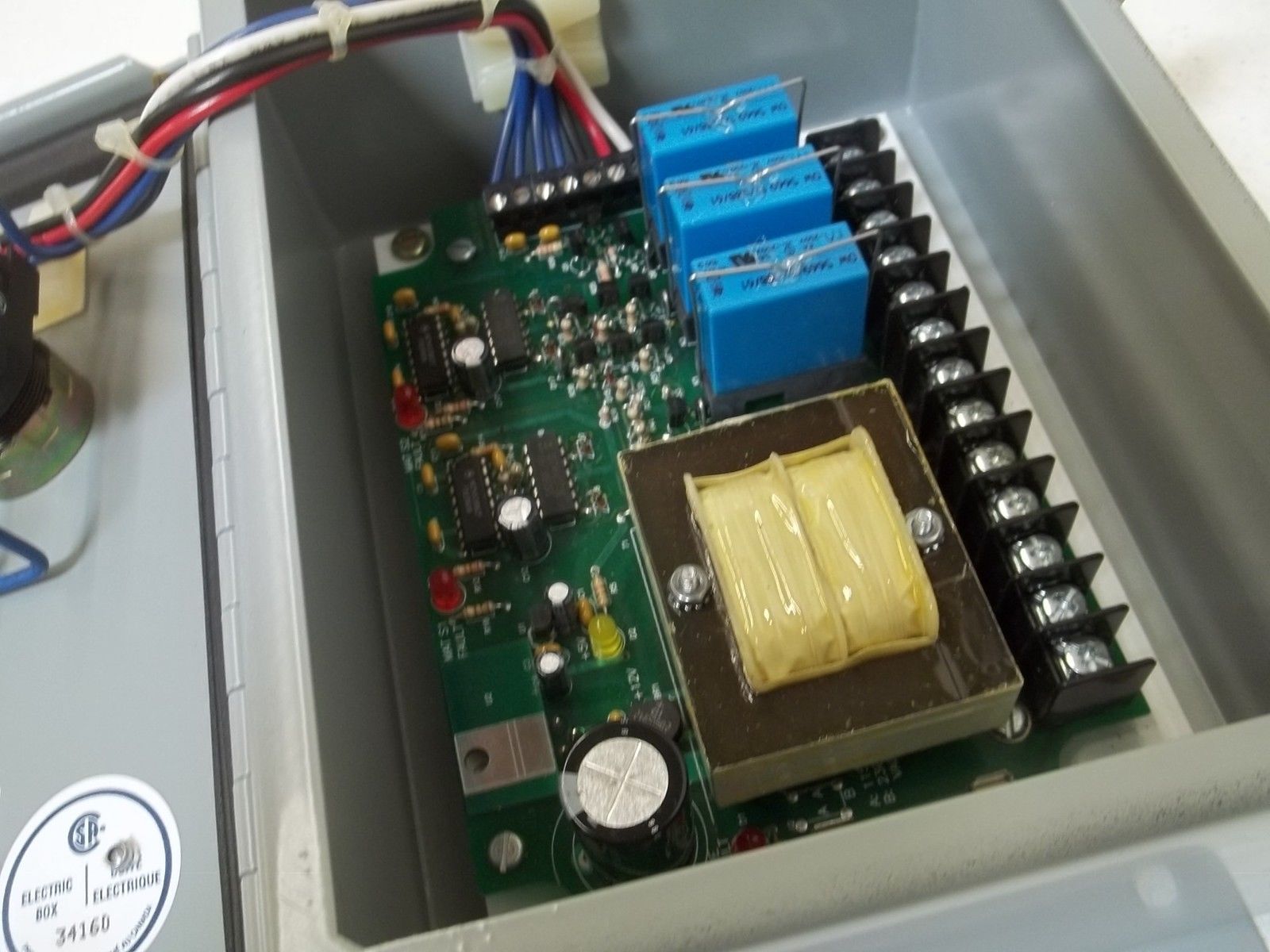 TRIAD CONTROLS , INC. TR-01 UNMP