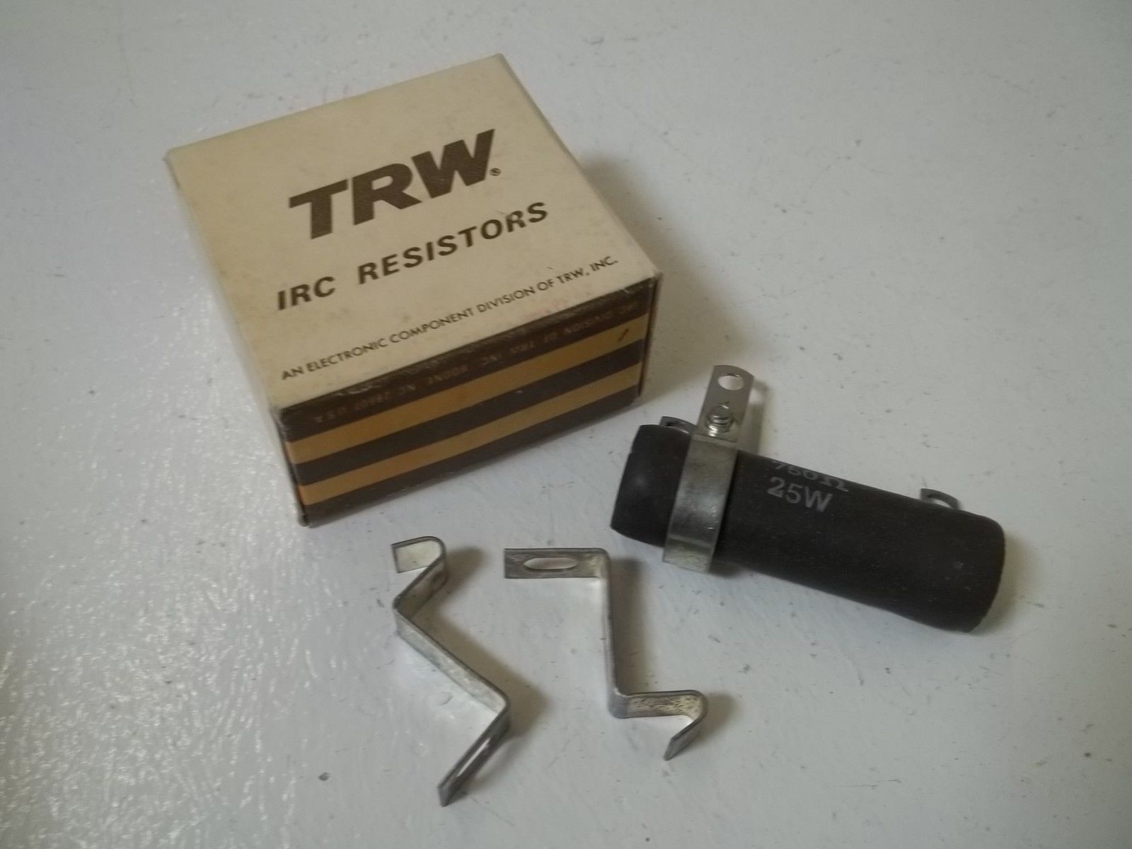 RESISTOR TRW 2DA IR 750 OHMS, 25 WATTS NSMP
