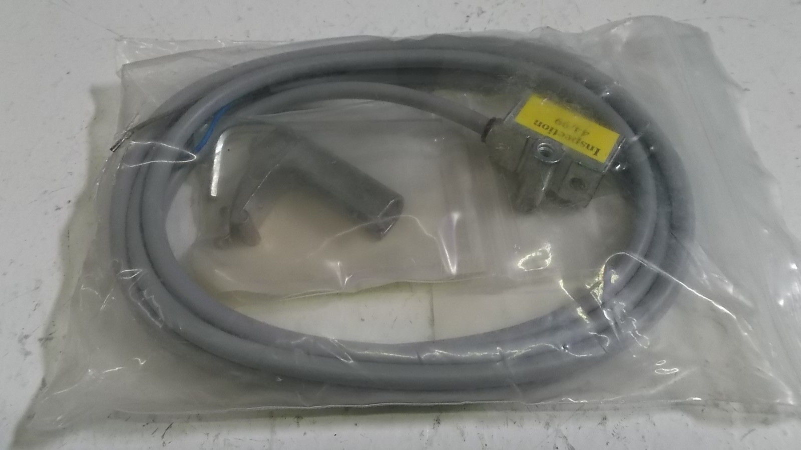 TURCK B1M-1KT-AP6X W/ KL13 PROXIMITY SWITCH NSMP