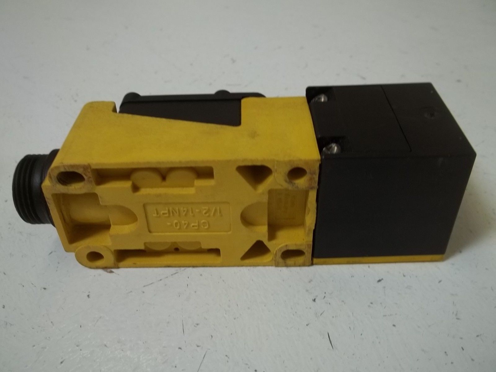 TURCK BC20-CP40-VN4X2 PROXIMITY SWITCH UNMP