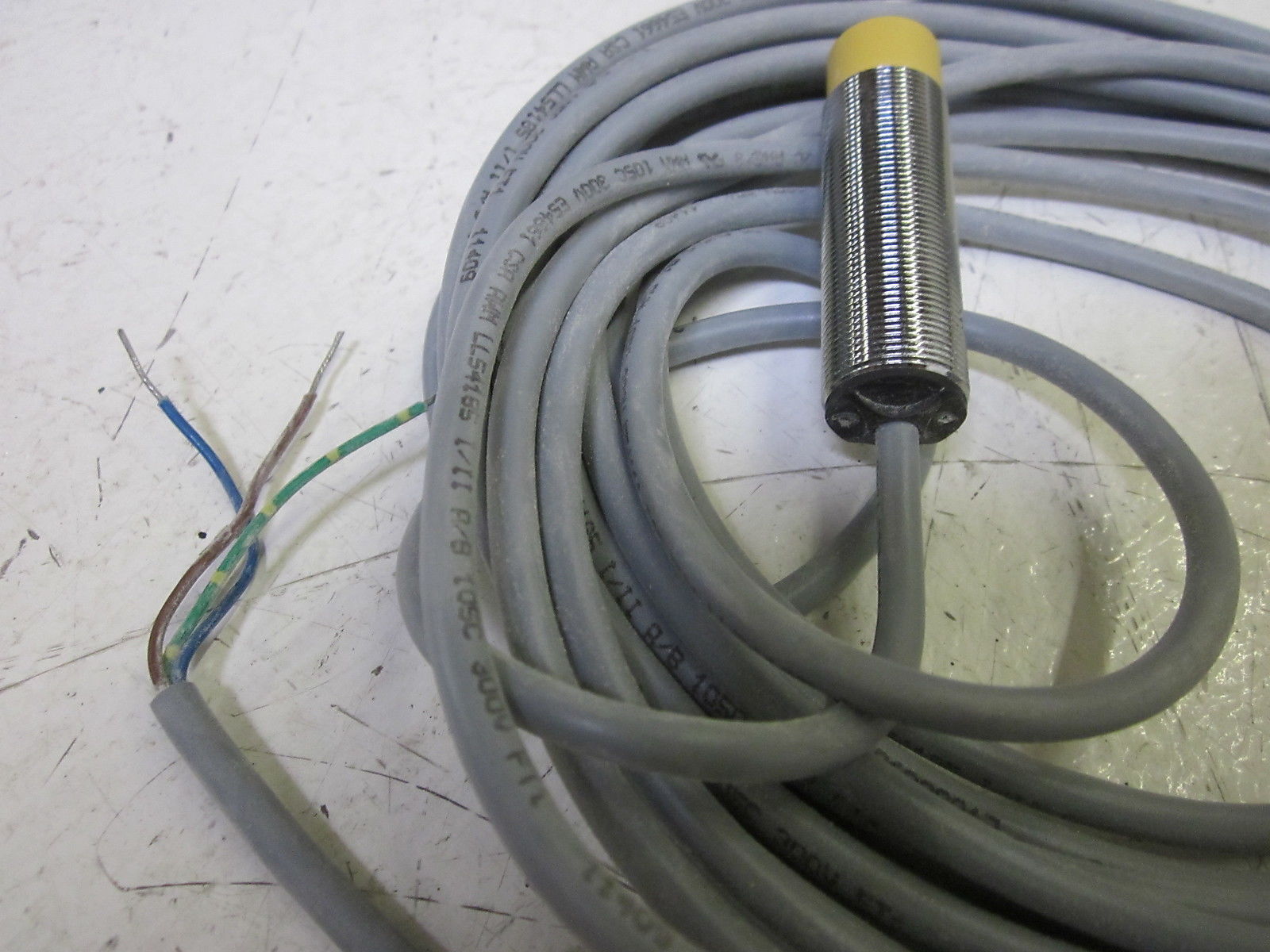 TURCK NI10-G18-AZ3X 60MM 7M PROXIMITY SENSOR 20-250VAC UNMP