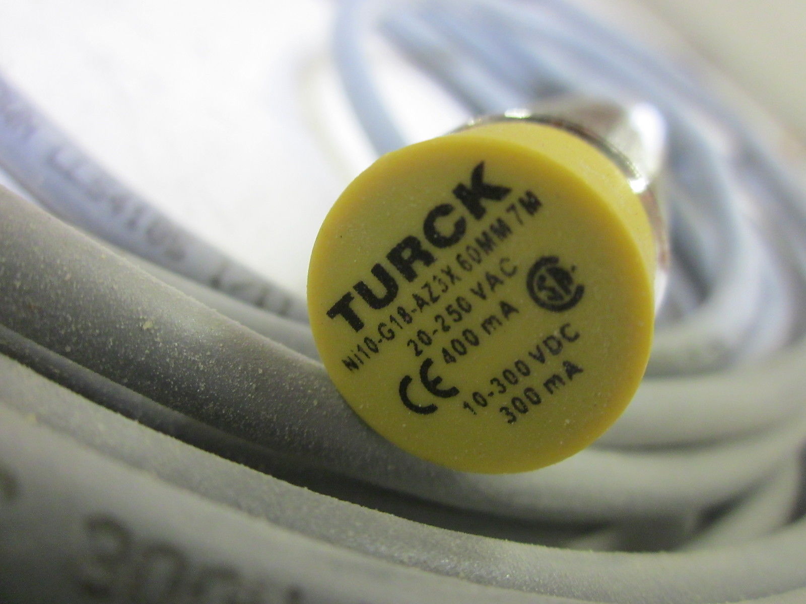 TURCK NI10-G18-AZ3X 60MM 7M PROXIMITY SENSOR 20-250VAC UNMP