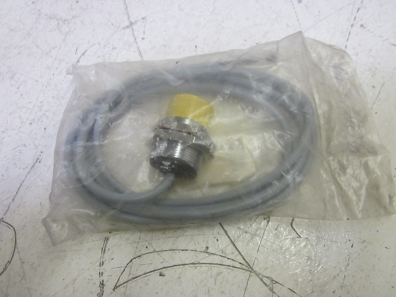 TURCK NI 15-G30K-AN6X PROXIMITY SWITCH 10-30VDC NSMP