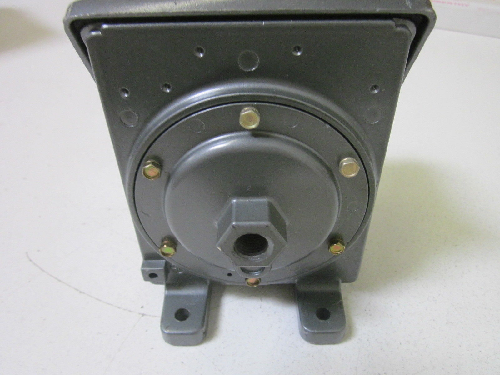 UNITED ELECTRIC J400-13655 NSNP