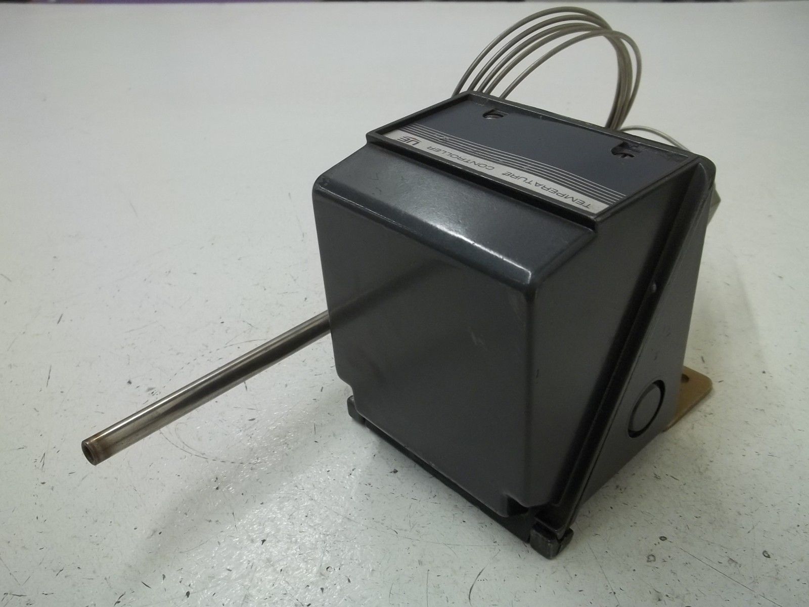 UNITED ELECTRIC F303-4BS NSNP