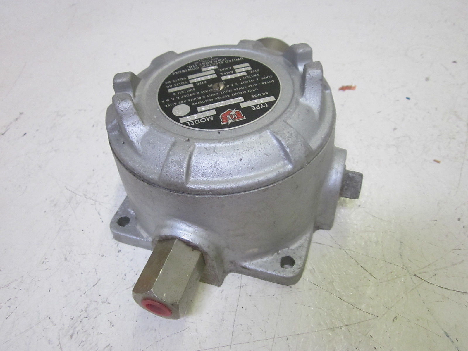UNITED ELECTRIC H98X-5052 1000/1700PSI 115/230V UNMP