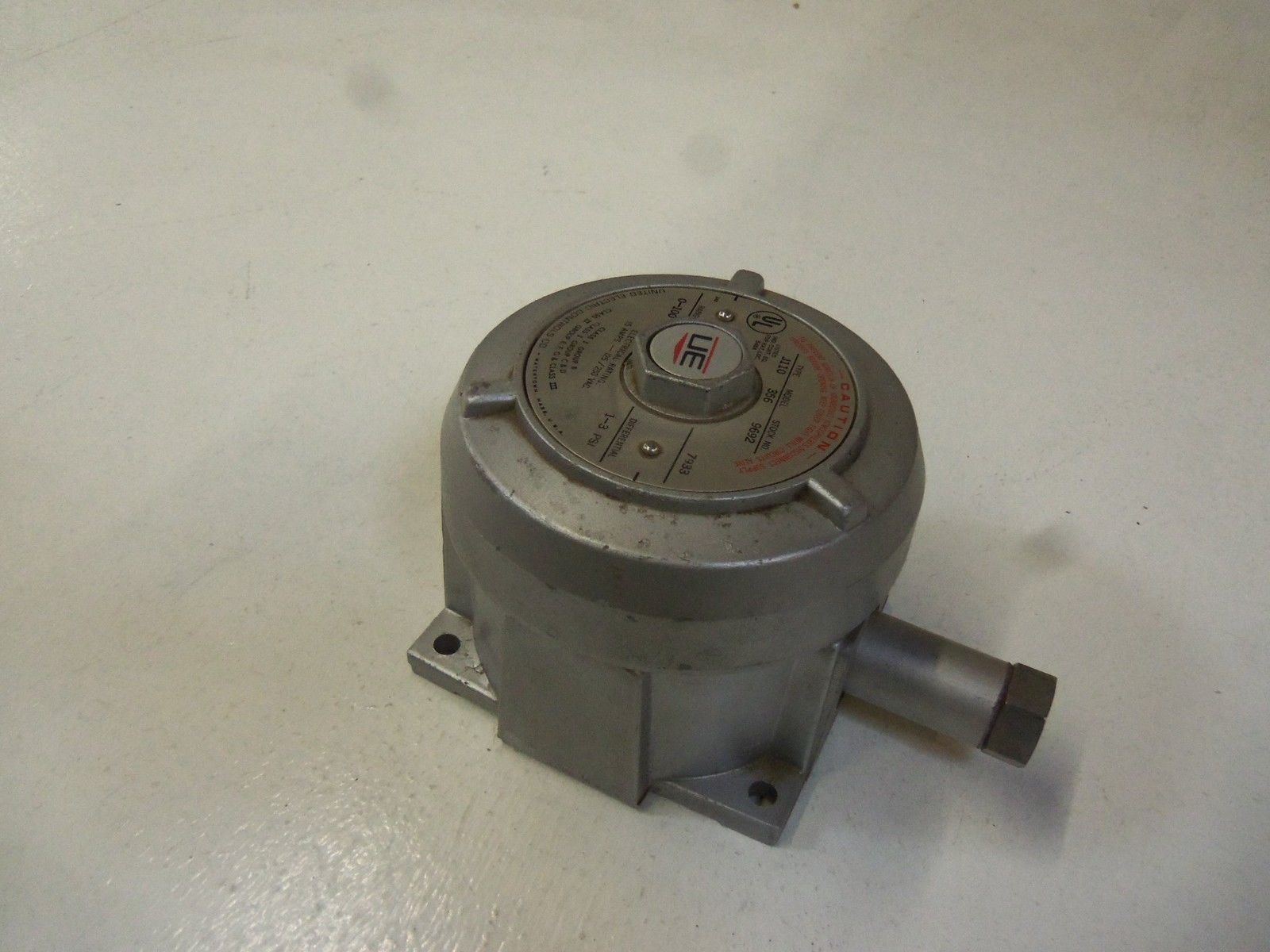 UNITED ELECTRIC J110-356 UNMP