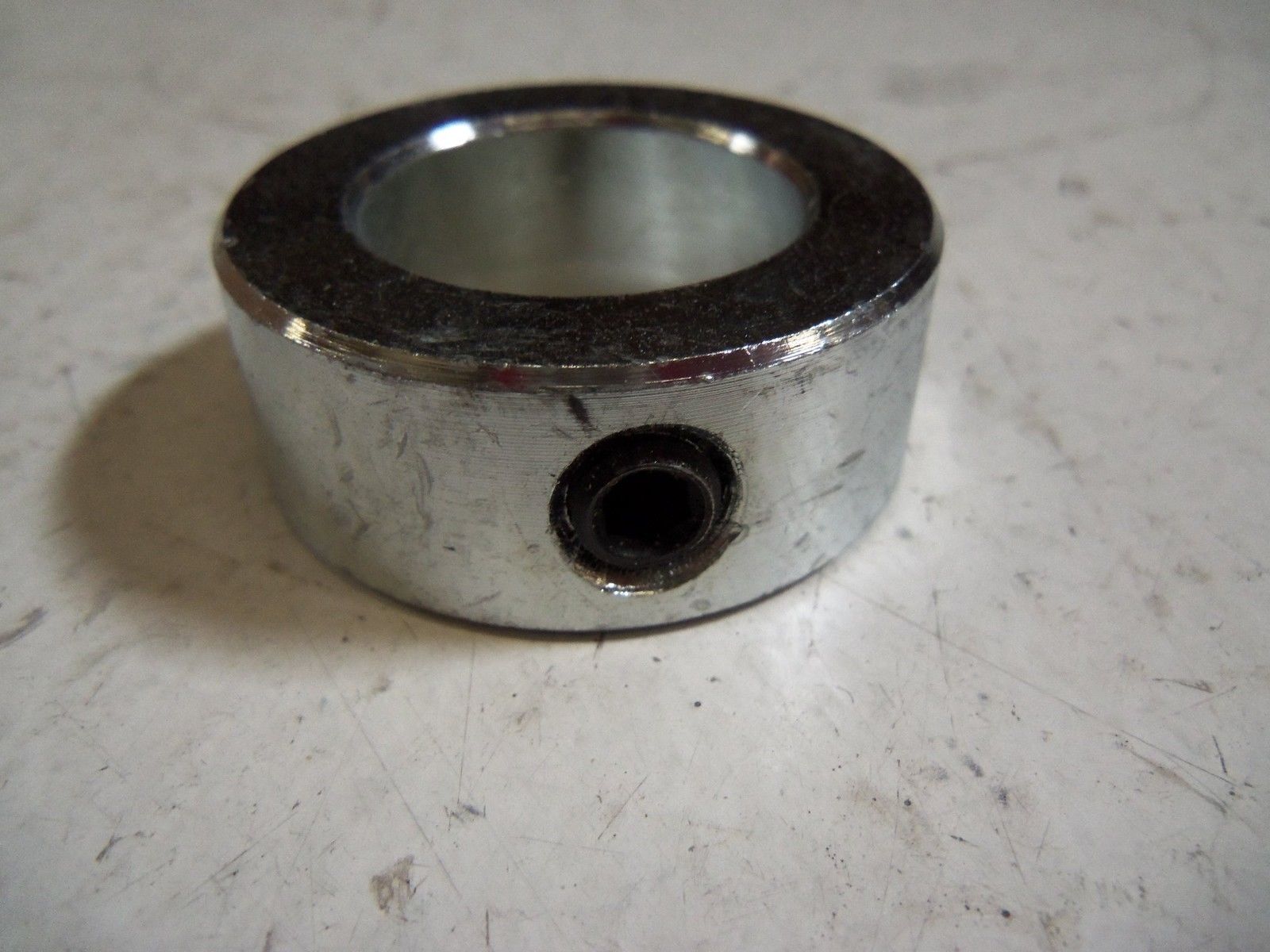 UNIVERSAL DRIVE N02 NSMP