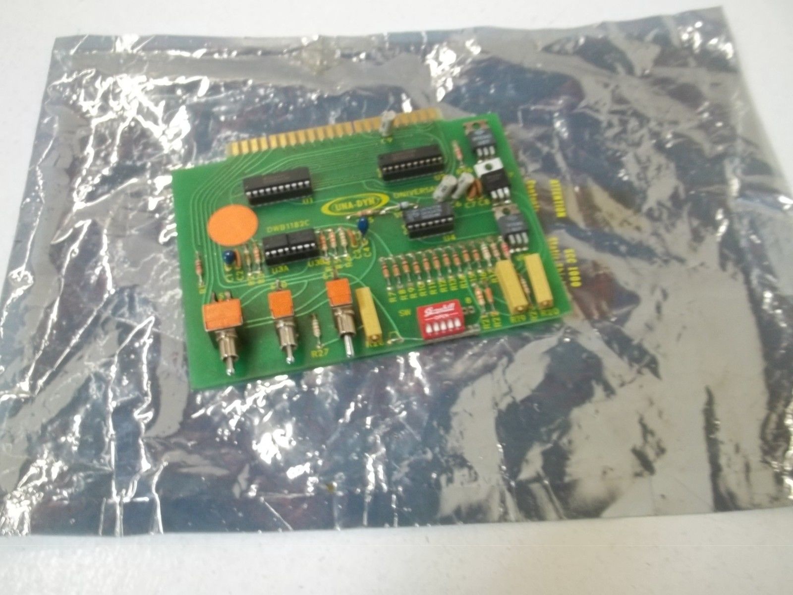 UNIVERSAL DYNAMIC DWB1182C PC BOARD UNMP
