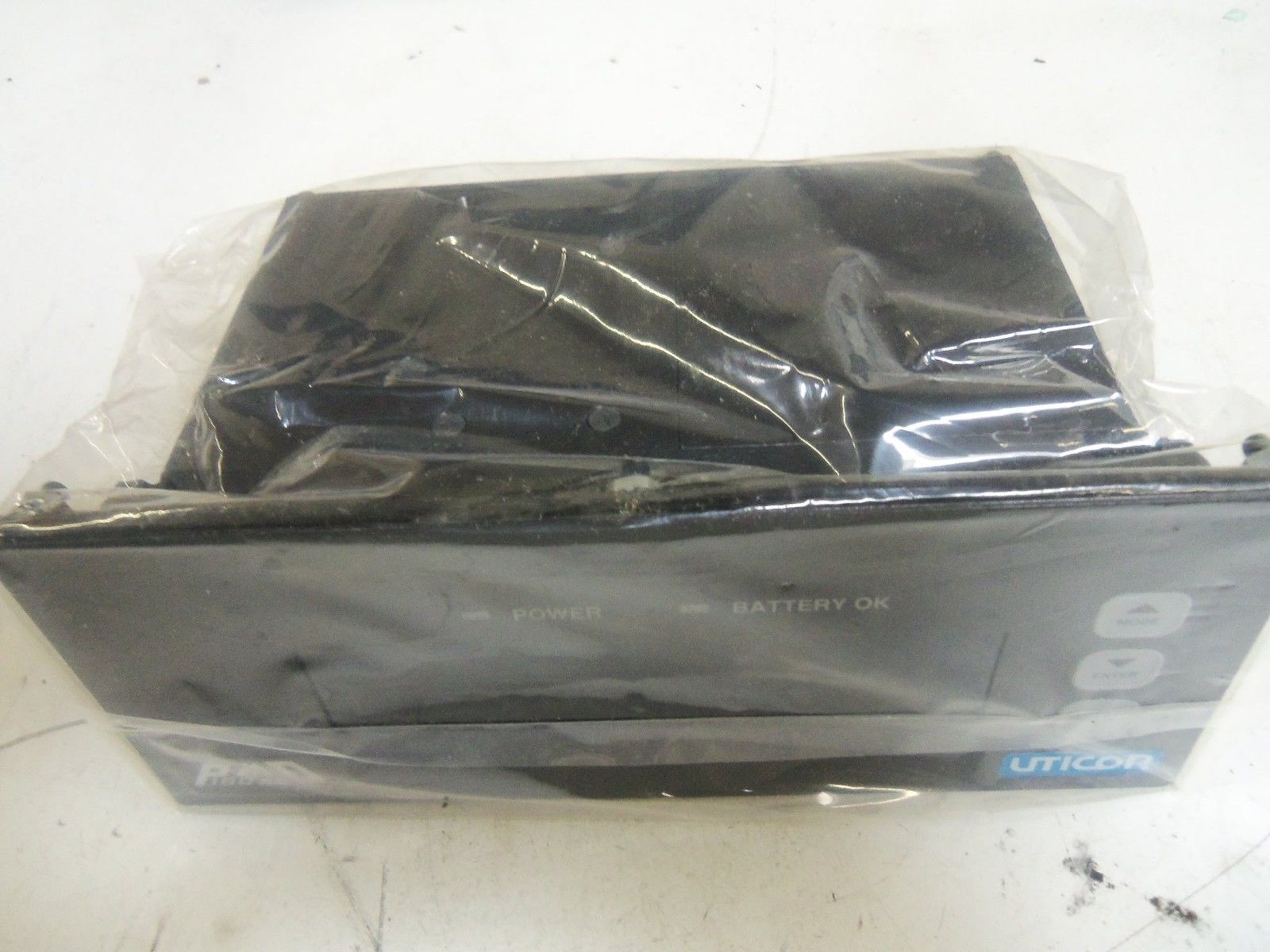 UTICOR 180-22A1N008E0 *NEW NO BOX*