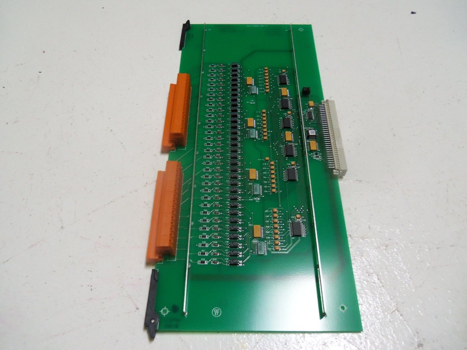 VAN DORN 330037 REV-D CIRCUIT BOARD UNMP