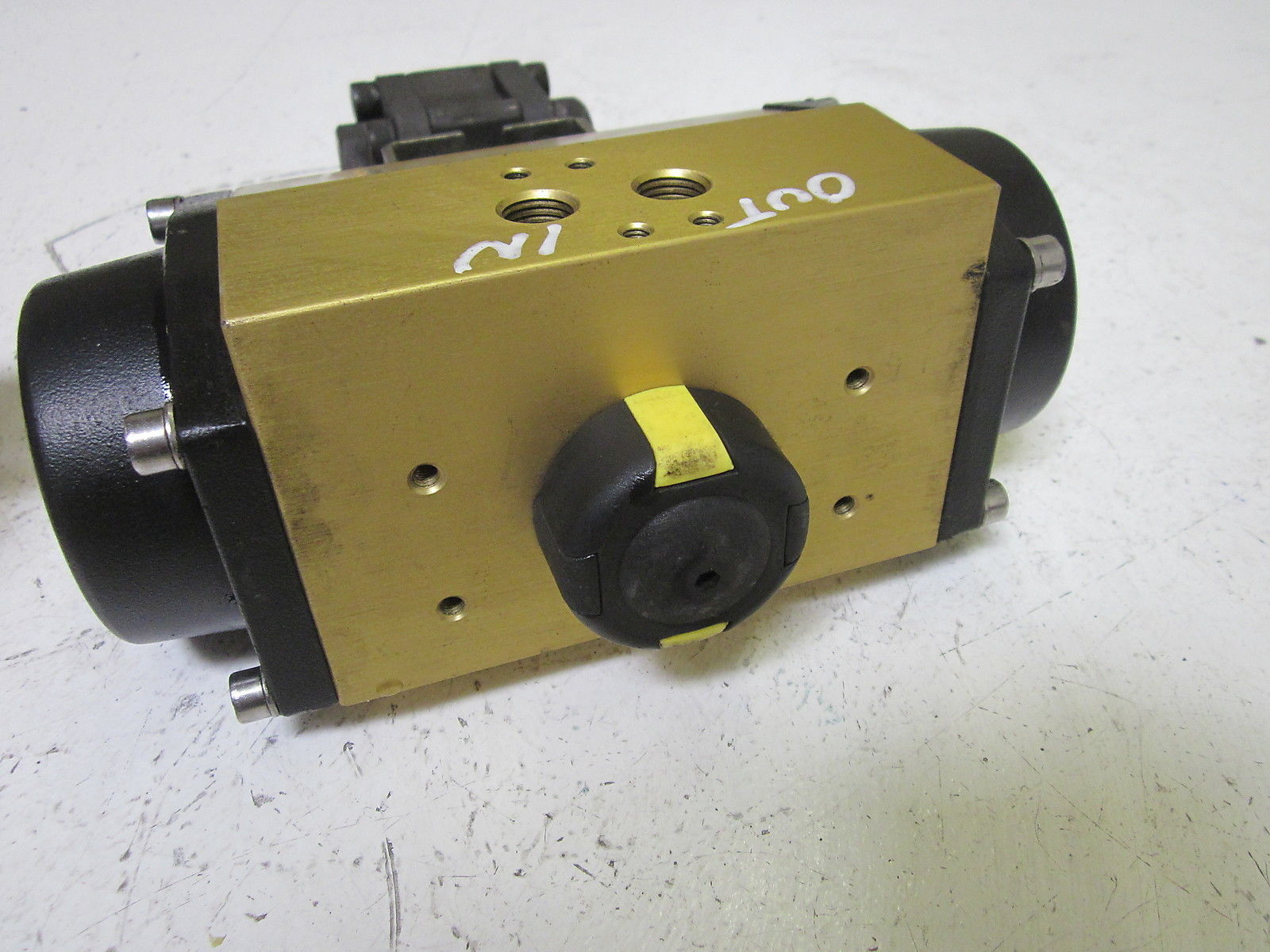 VCI AP 3S5CA3S VALVE UNMP