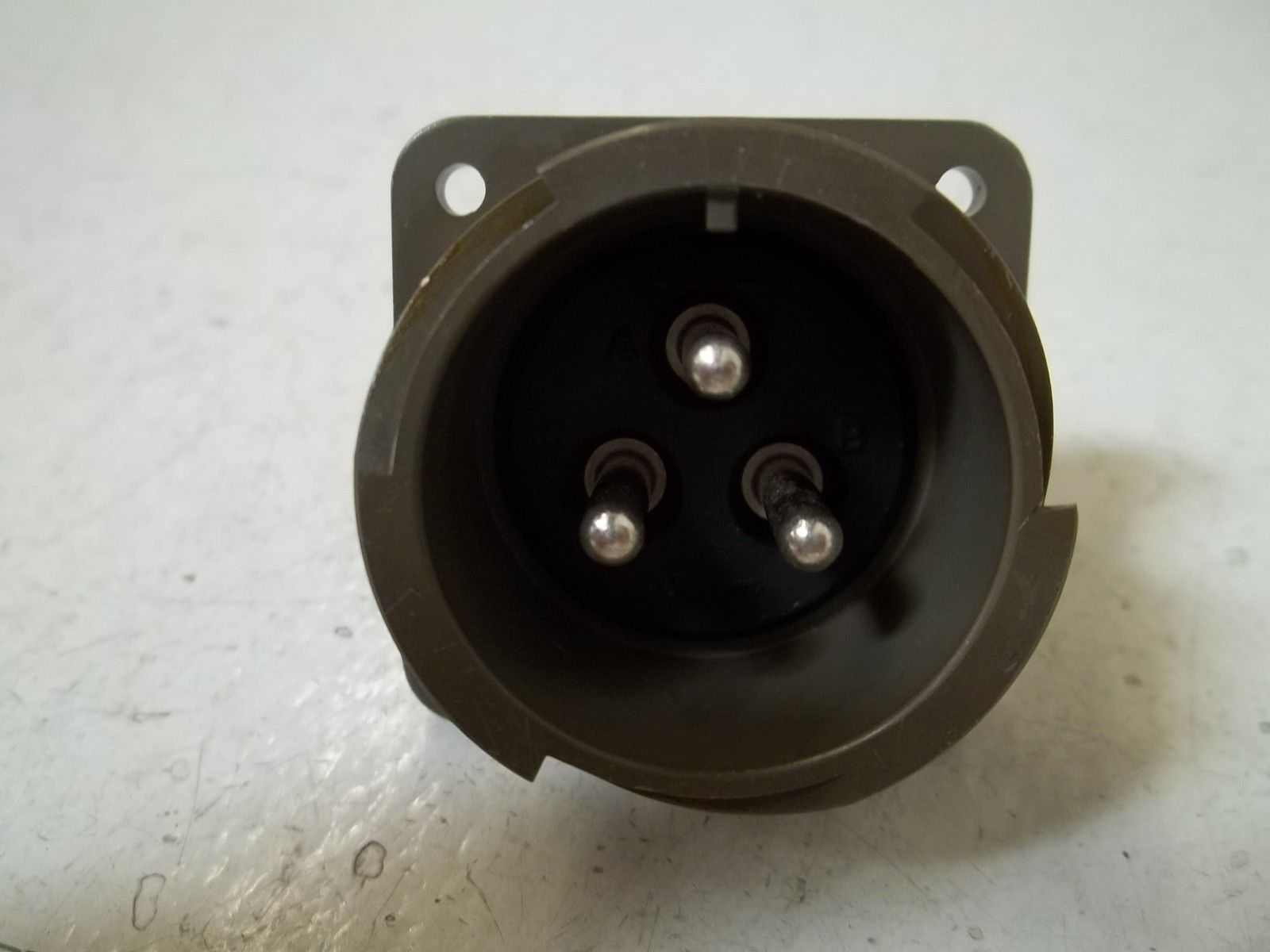 VEAM CIR020R-22-2P UNMP