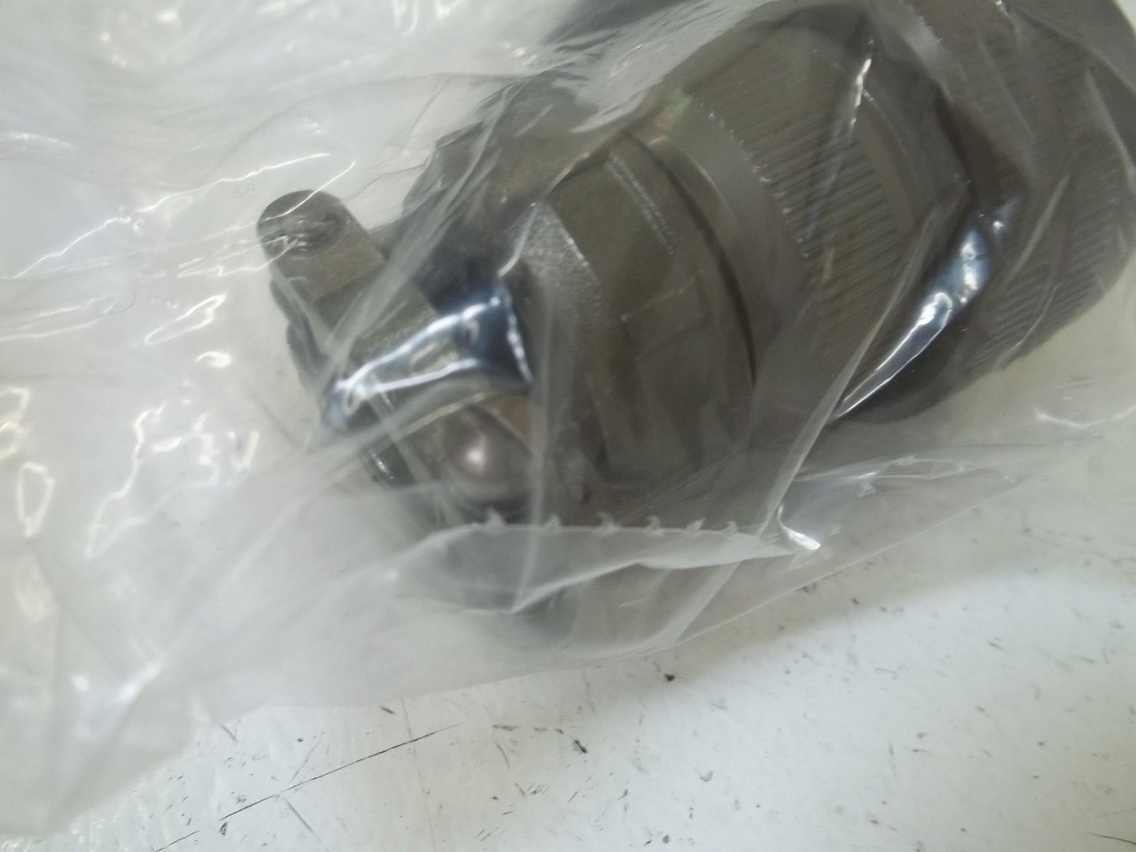 VEAM CIR06AF-22-23P CONNECTOR NSNP