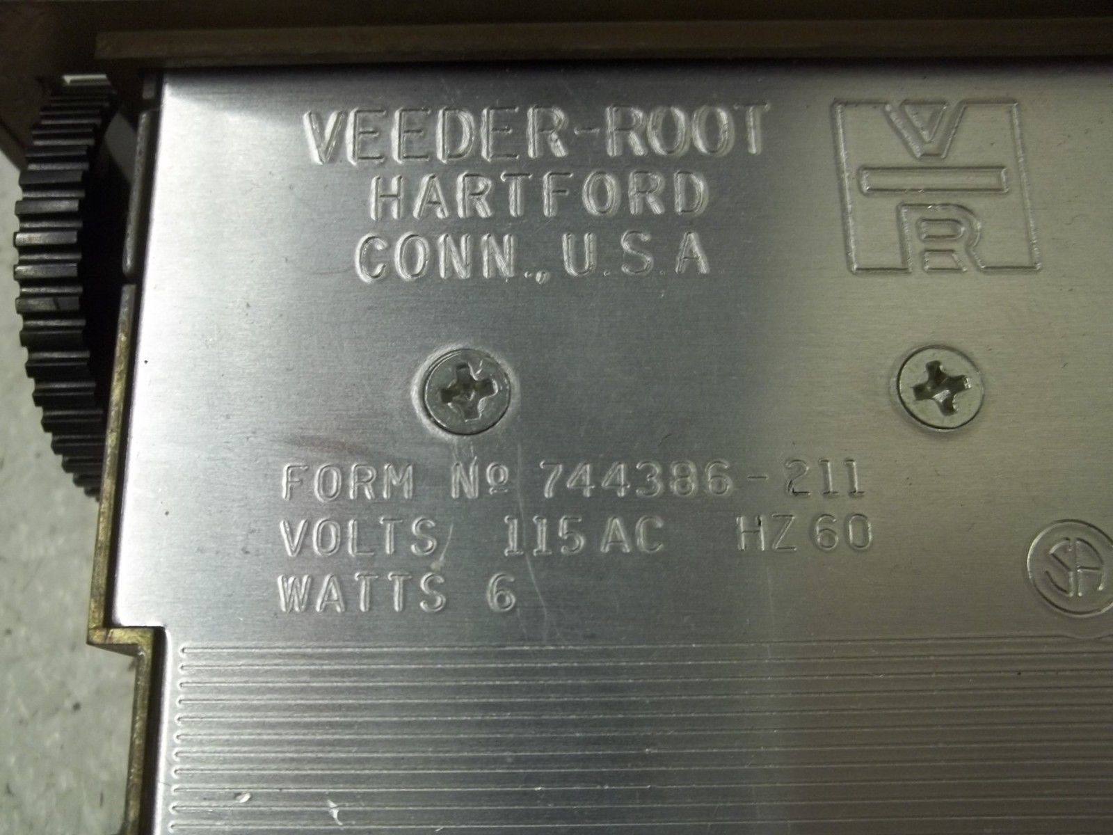 VEEDER-ROOT 744386-211 COUNTER UNMP