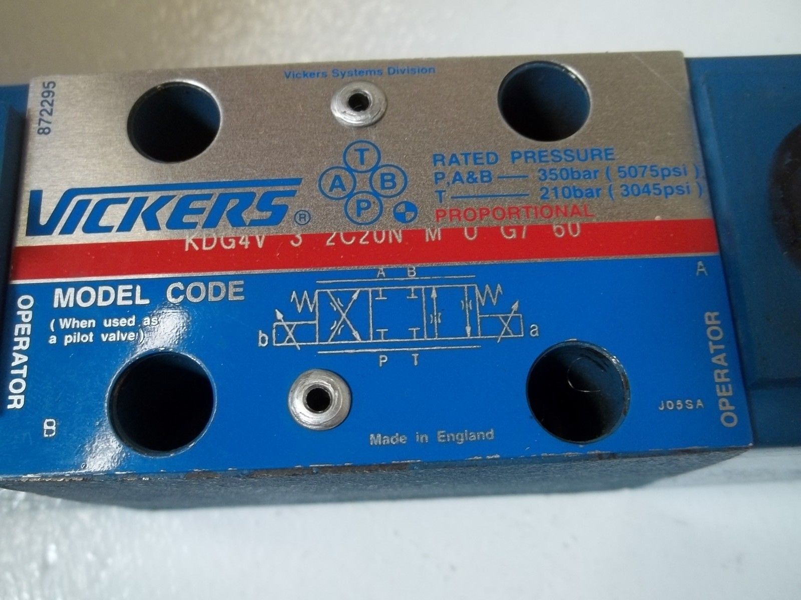 VICKERS KDG4V-3-2C20N-M-U-G7-60 SOLENOID VALVE UNMP