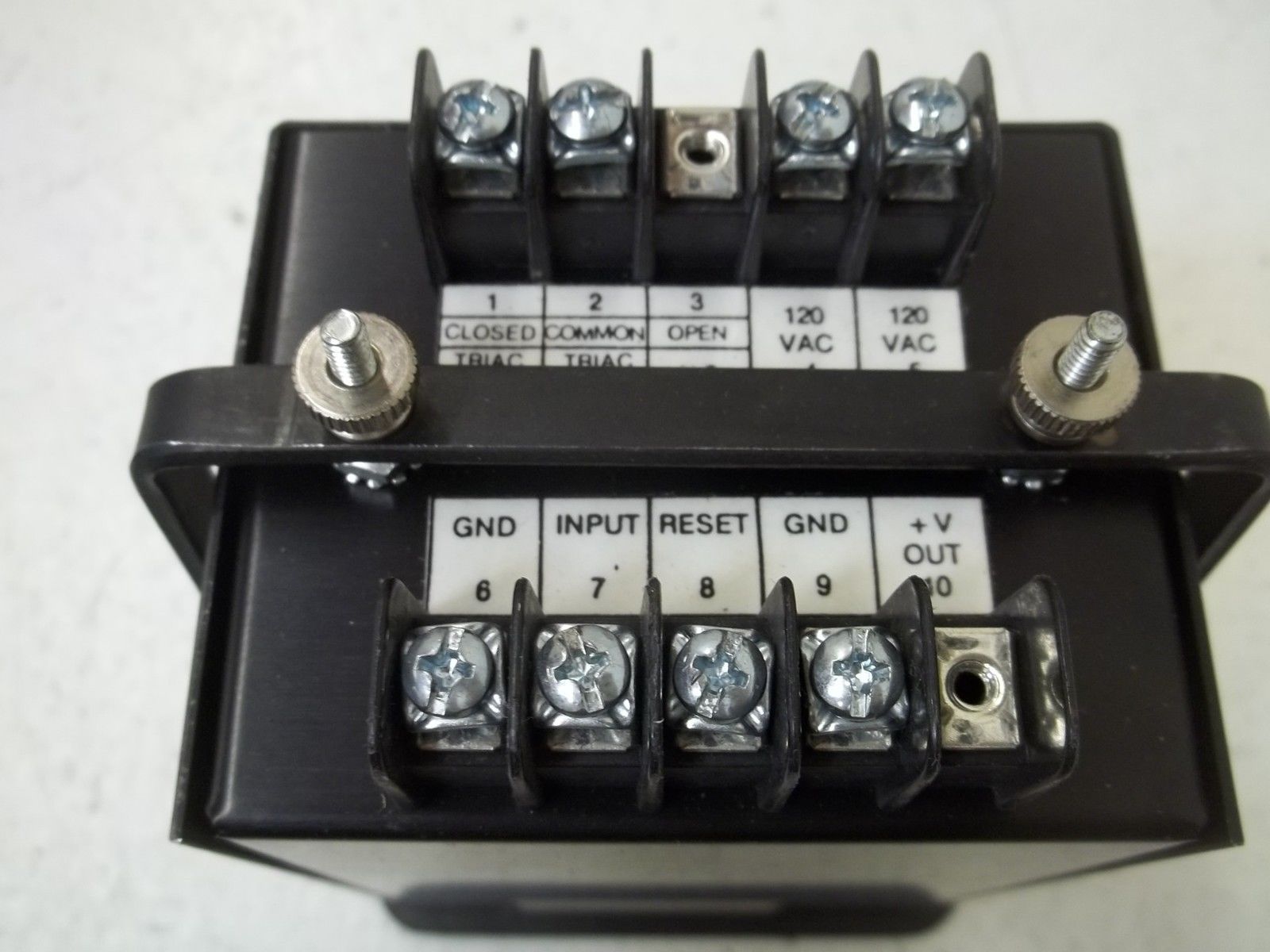 VORNE INDUSTRIES INC. 215-5I-R-CI PRESET COUNTER UNMP