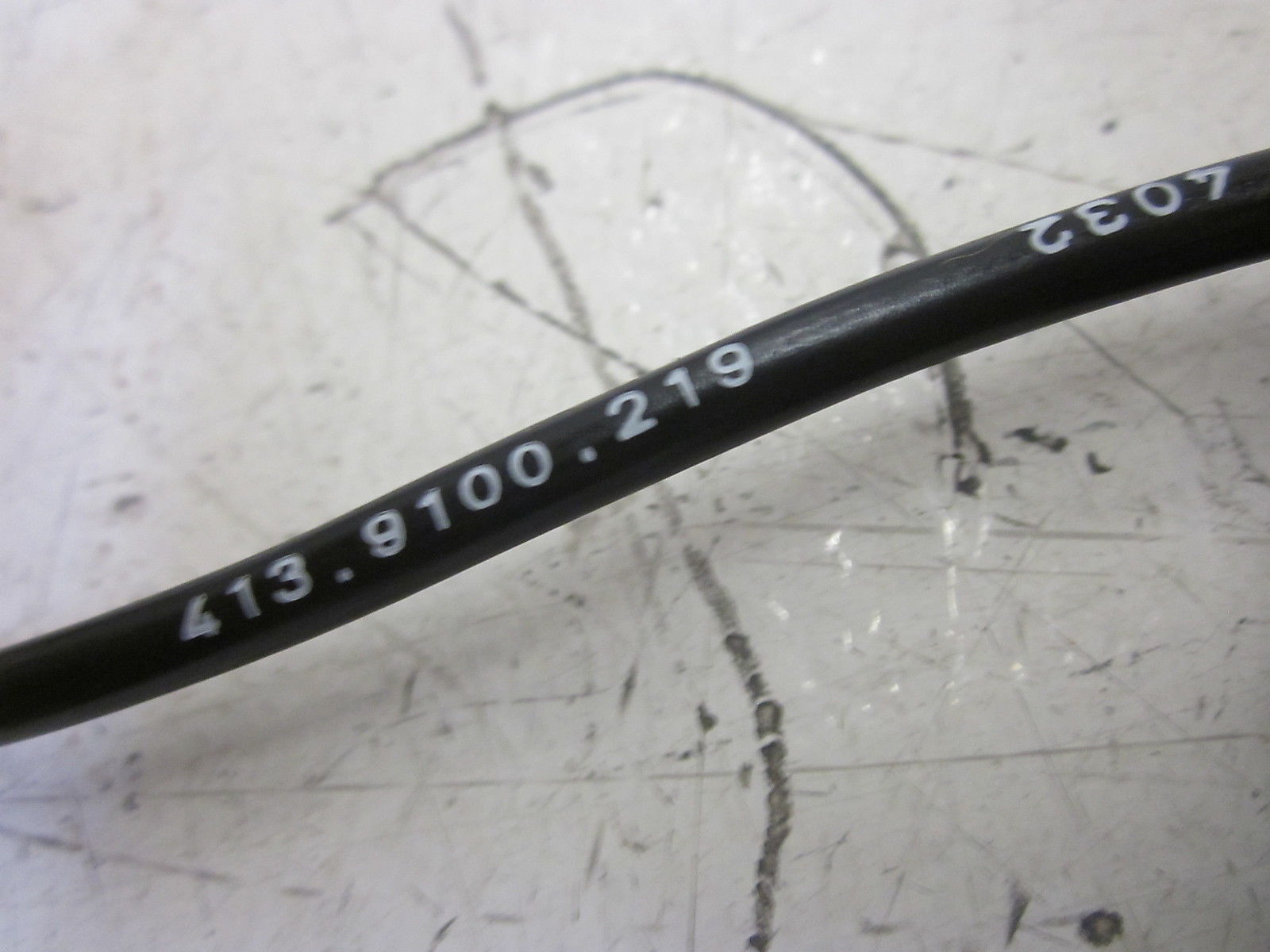 WARNER BERNSTEIN GDK-R06US/S00-2.5PU FEMALE PLUG 413-9100-219 NSMP