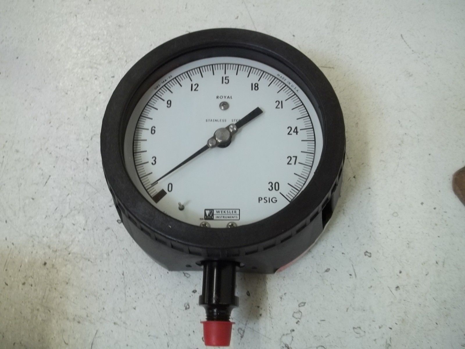 WEKSLER AA442 4-1/2" ROYAL GAUGE RANGE:0/30 PSI NSMP