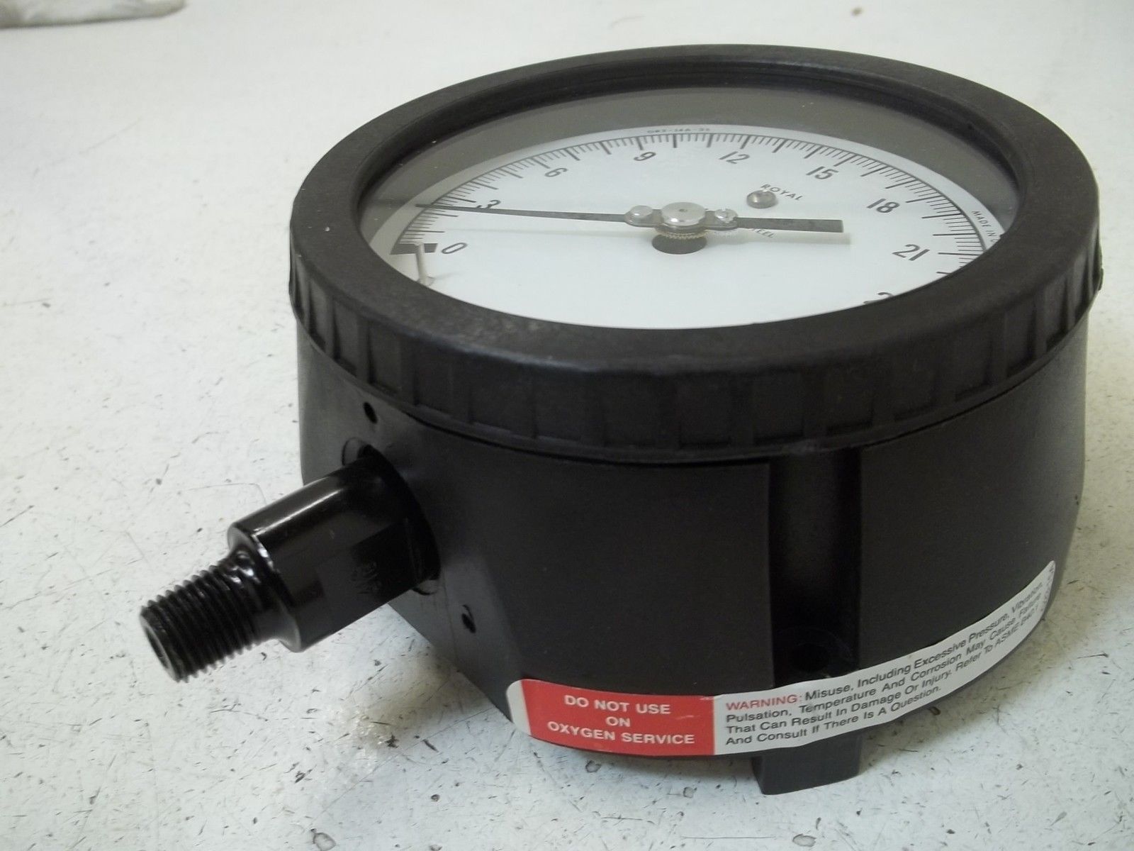 WEKSLER AA442 4-1/2" ROYAL GAUGE RANGE:0/30 PSI NSMP