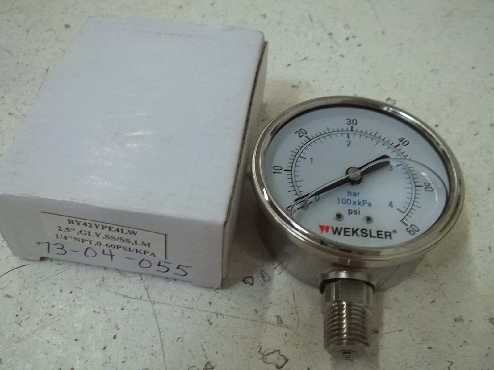 WEKSLER BY42YPD4LW GAUGE 0-30 PSI NSMP