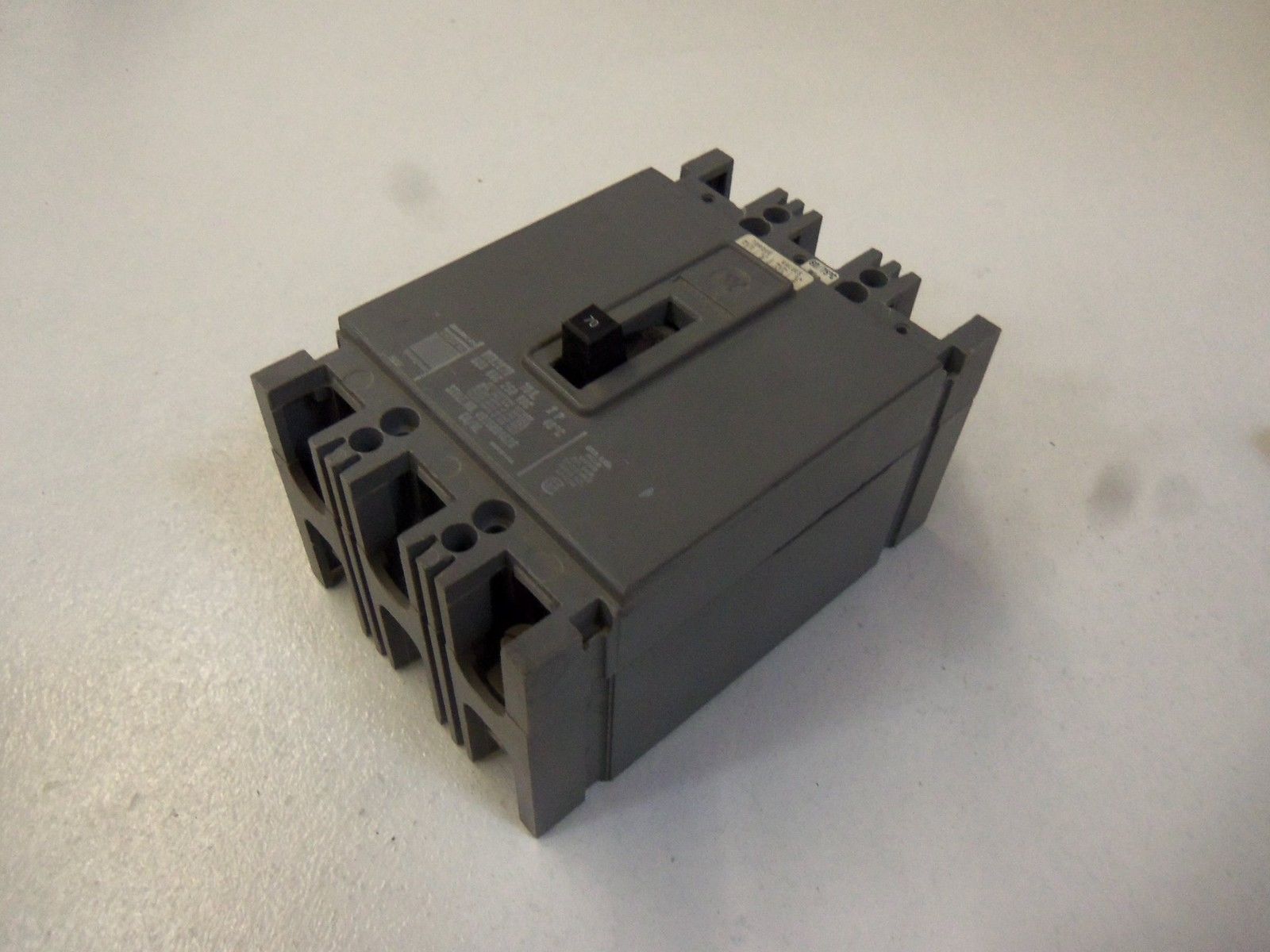 WESTINGHOUSE CIRCUIT BREAKER HFB2070 NSMP