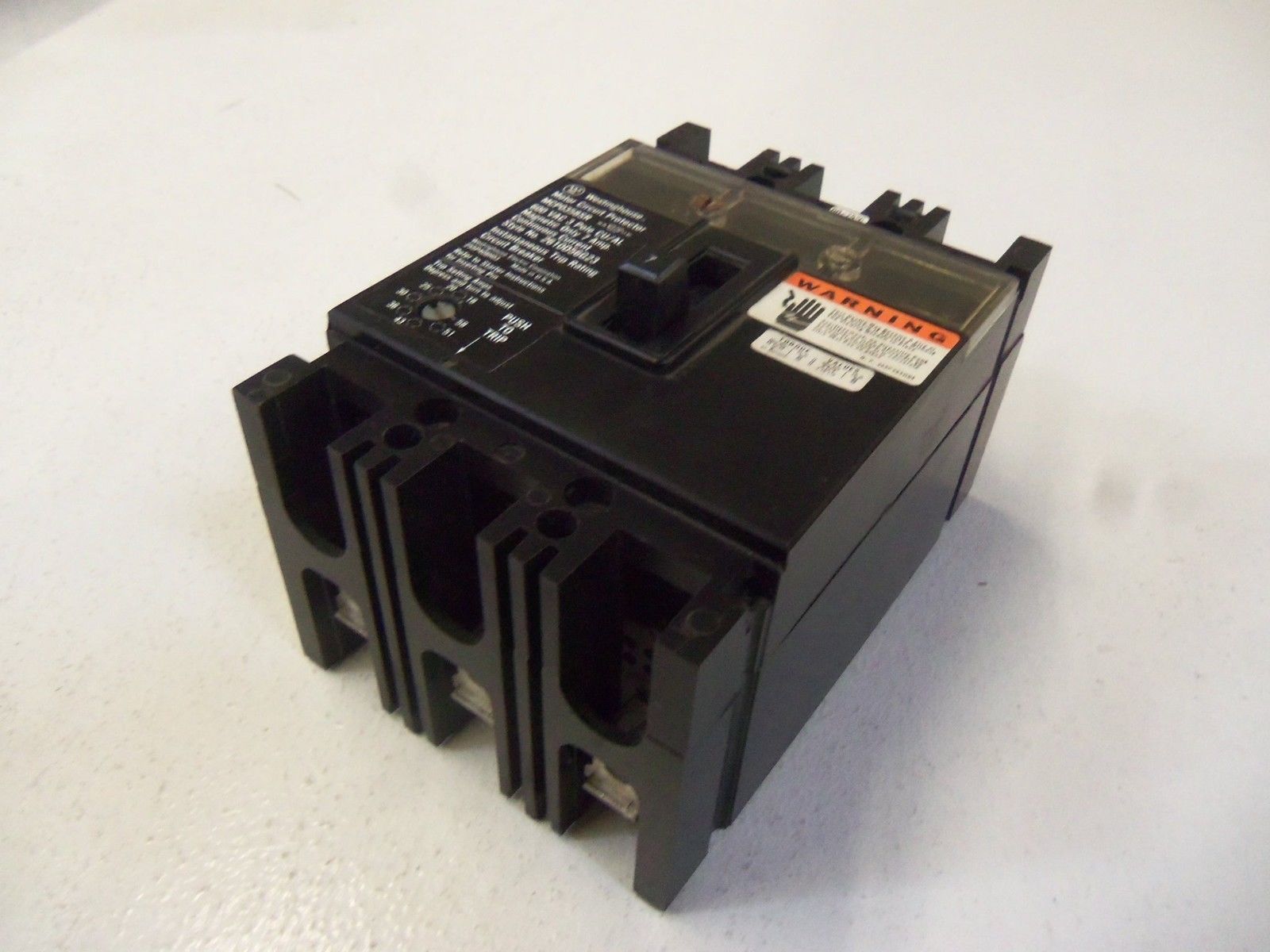 WESTINGHOUSE CIRCUIT BREAKER MCP0358SR  (RUSTY) AS IS