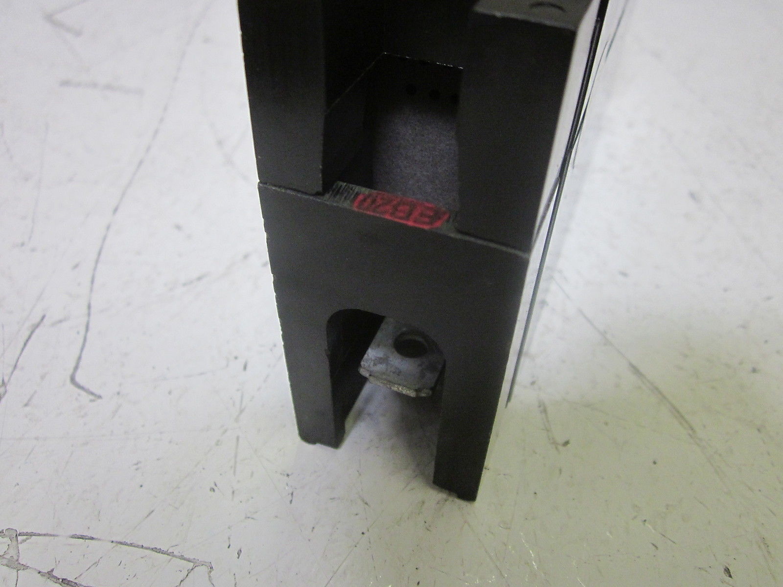 WESTINGHOUSE EB1020 20A 120V UNMP