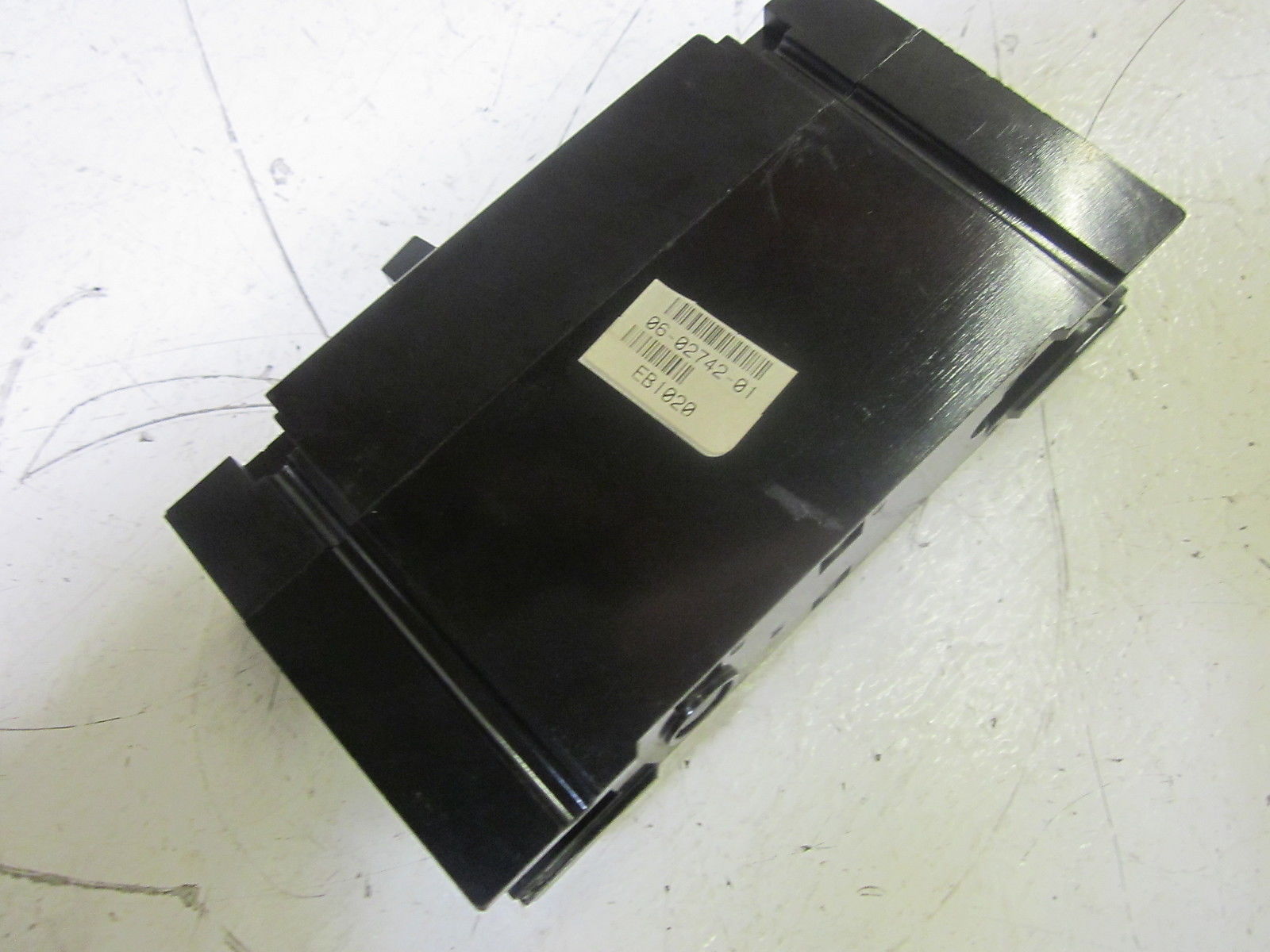 WESTINGHOUSE EB1020 20A 120V UNMP