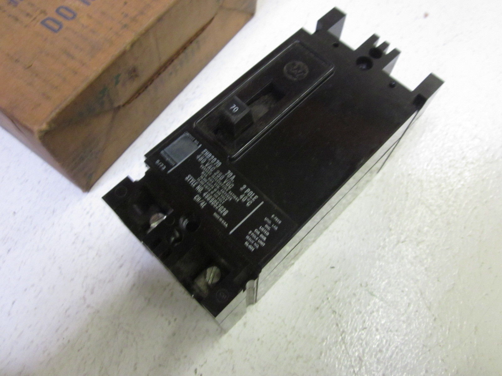 WESTINGHOUSE EHB2070 AB DEION CIRCUIT BREAKER NSMP