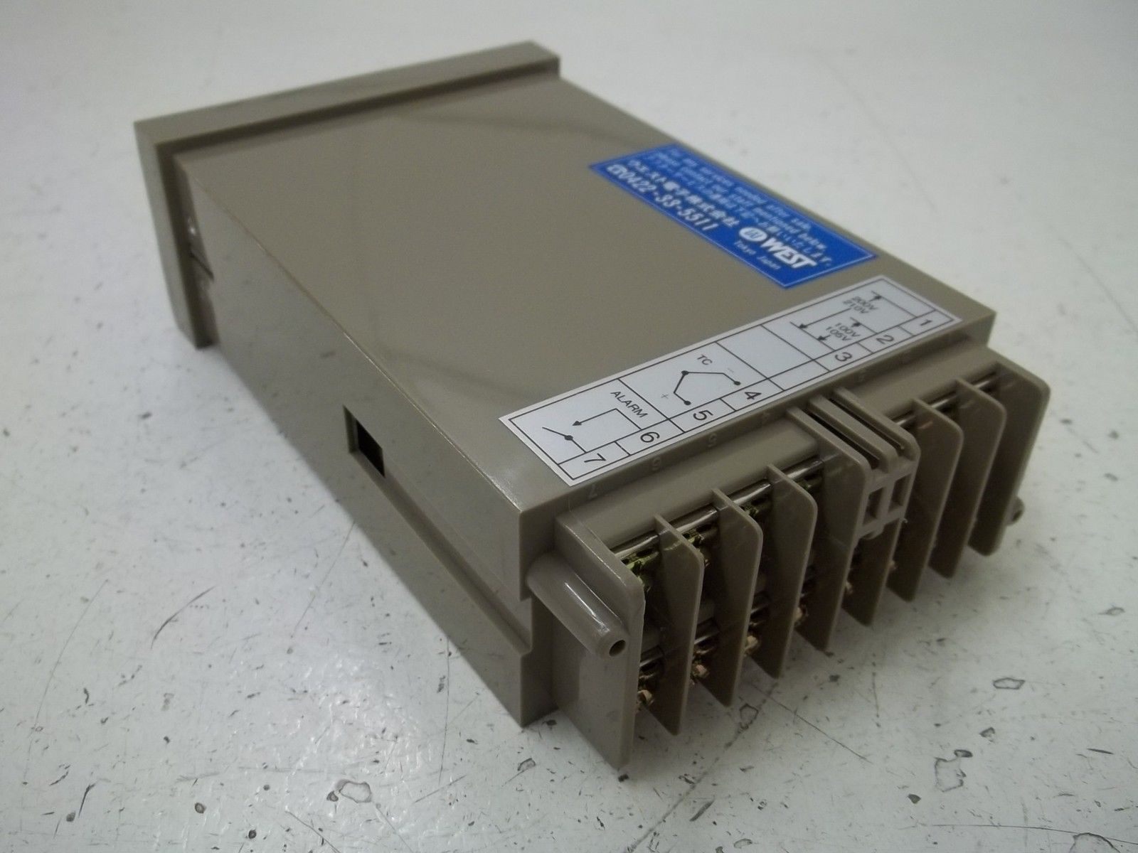 WEST MPC145A-C8DH4 TEMPERATURE CONTROLLER NSMP