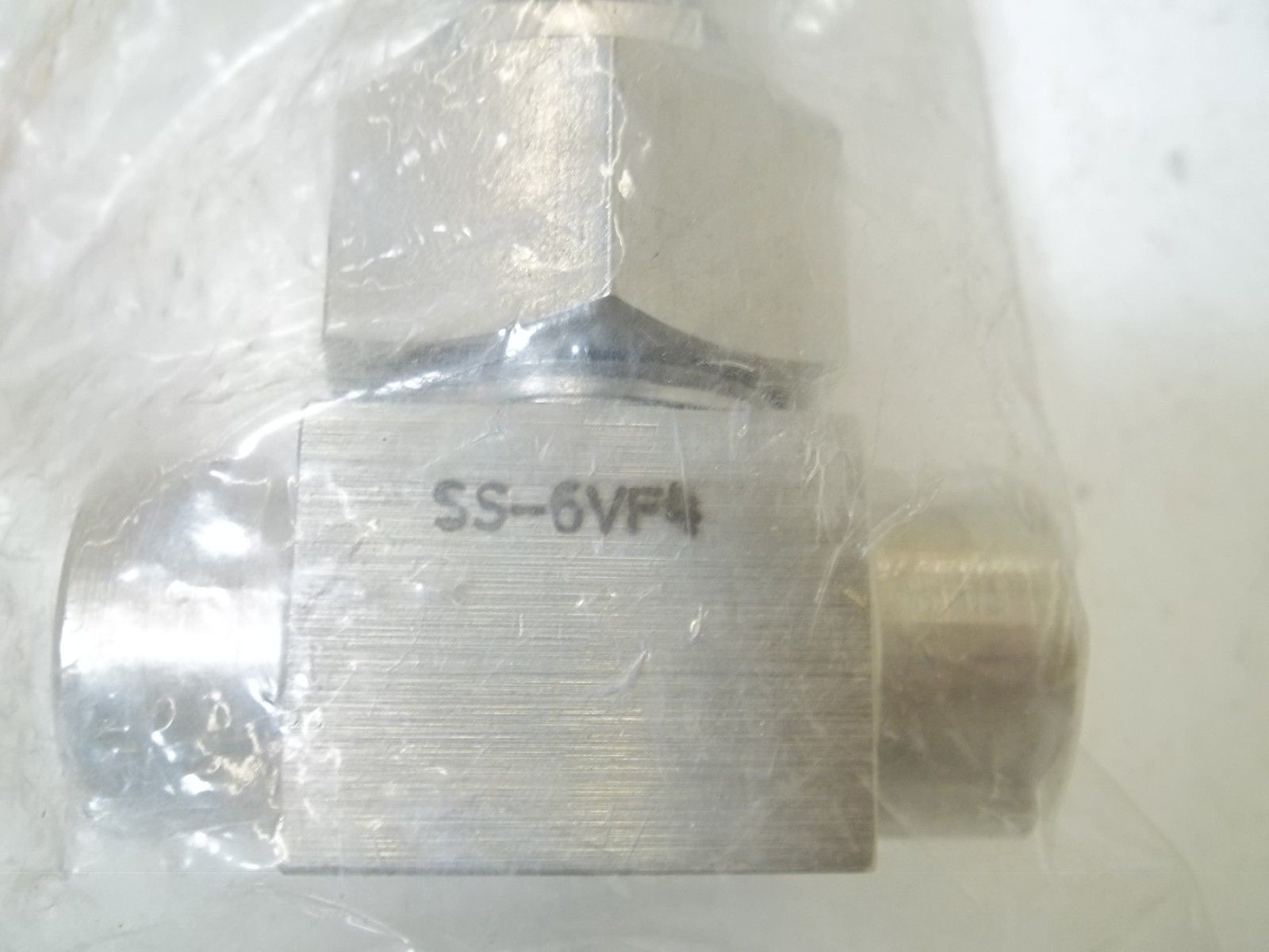 WHITNEY SS-6VF4 UNION-BONNET NEEDLE VALVE NSMP