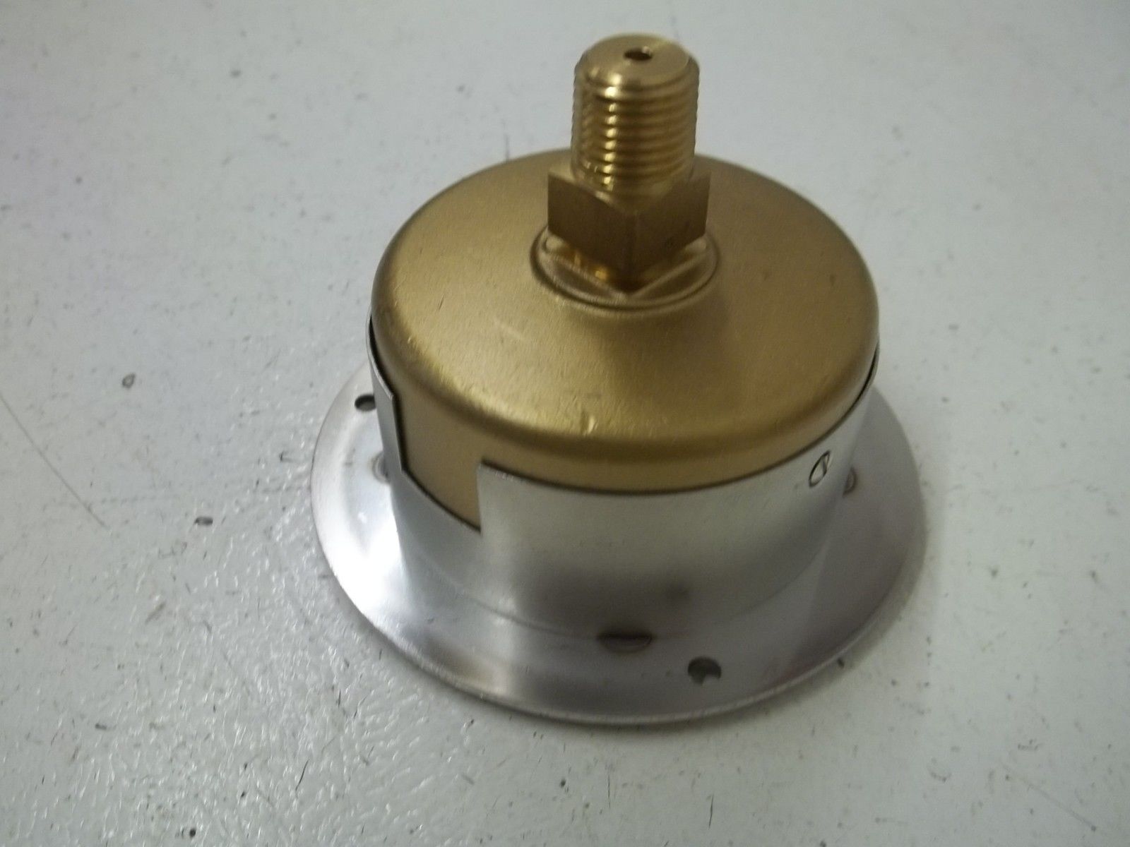 WIKA 50523678 PRESSURE GAUGE -30 - 60 PSI NSMP