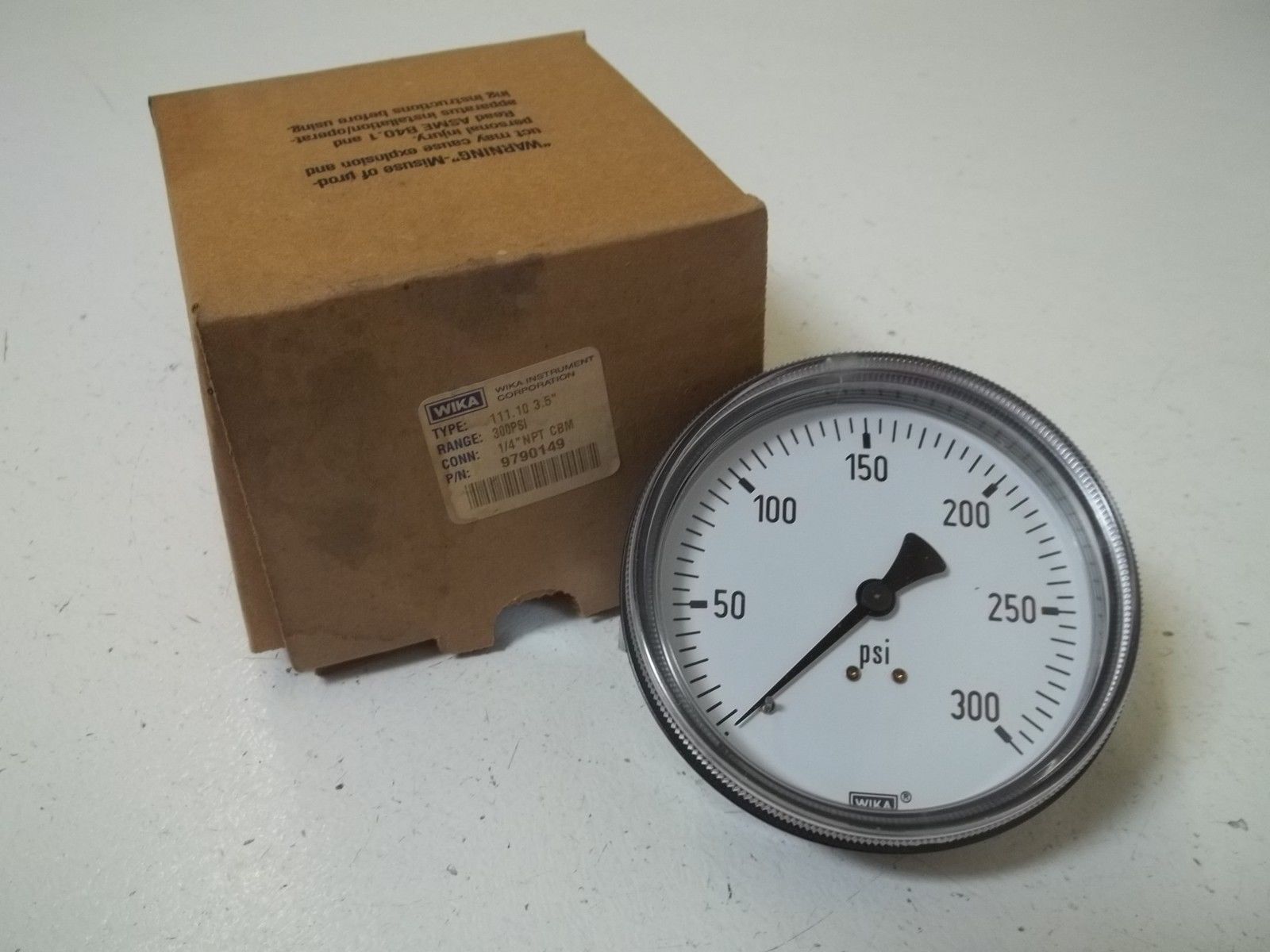 WIKA 9790149 GAUGE 0-300 PSI NSMP