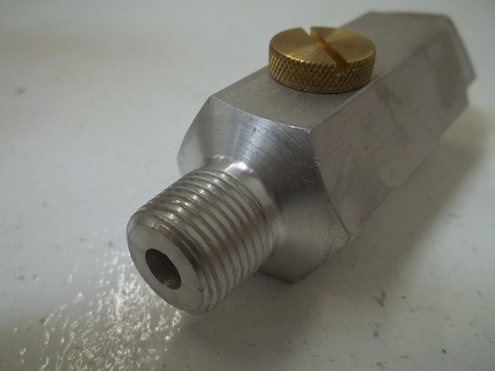 WILKERSON L01-03-000 LUBRICATOR 3/8"NPT NSMP