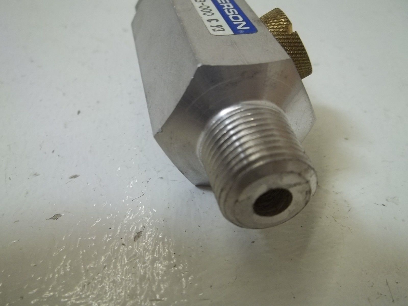 WILKERSON L01-03-000 LUBRICATOR 3/8" UNMP