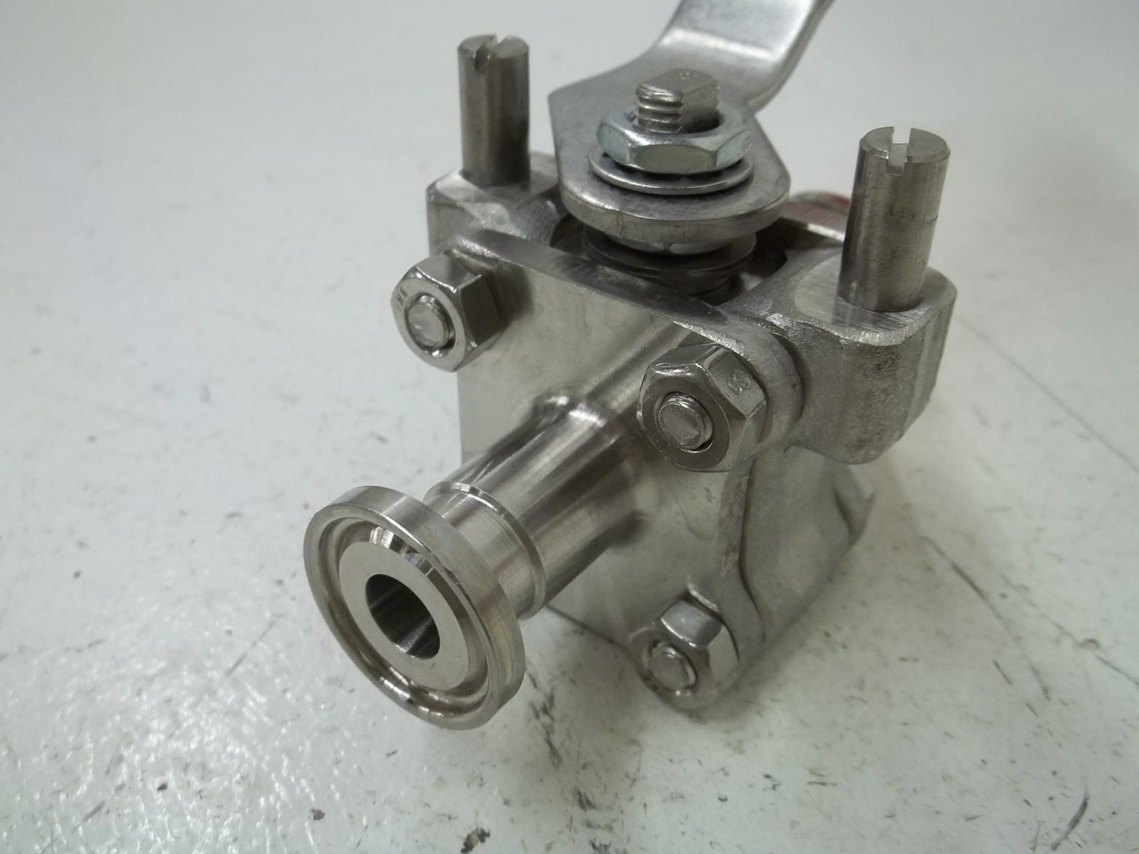 WORCESTER 1/2WK7066TTC R0 BALL VALVE UNMP