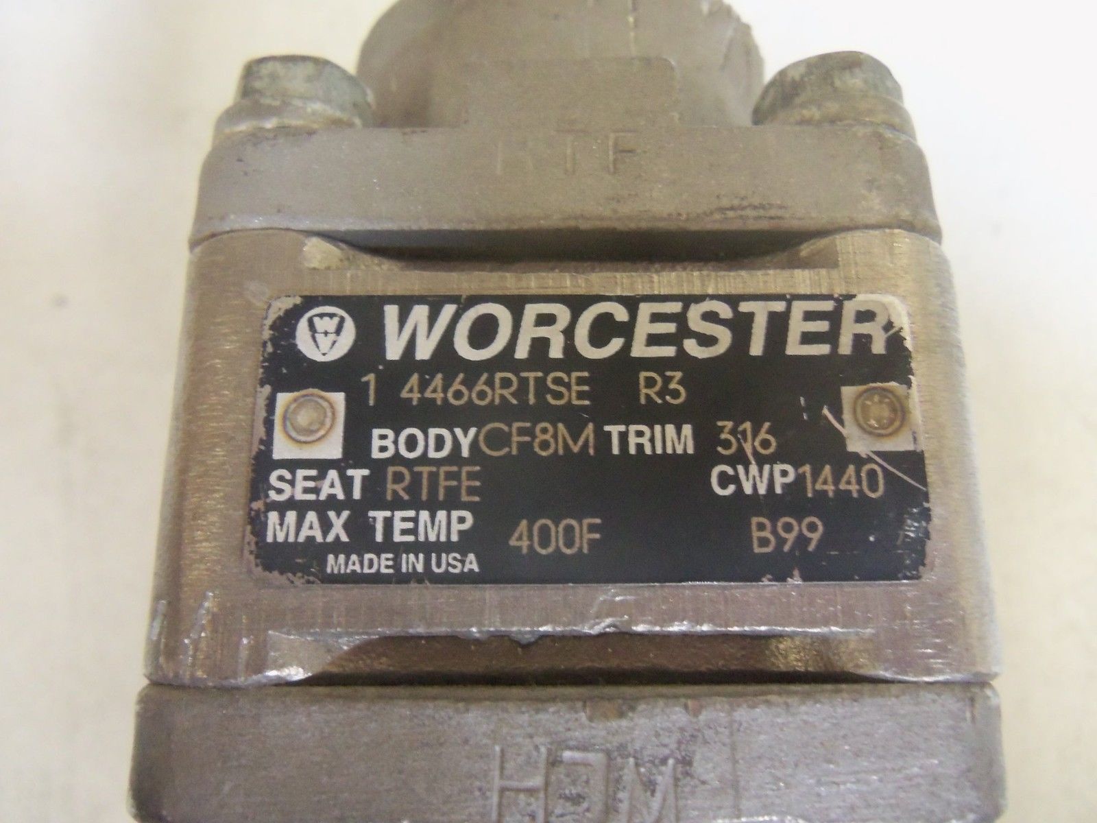 WORCESTER CONTROLS 1039SN PNEUMATIC ACTUATOR (AS PICTURED) UNMP