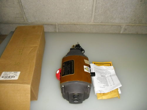 WORCESTER MCCANNA PNEUMATIC ACTUATOR 15-39-S-120A-R6 *NEW IN BOX*