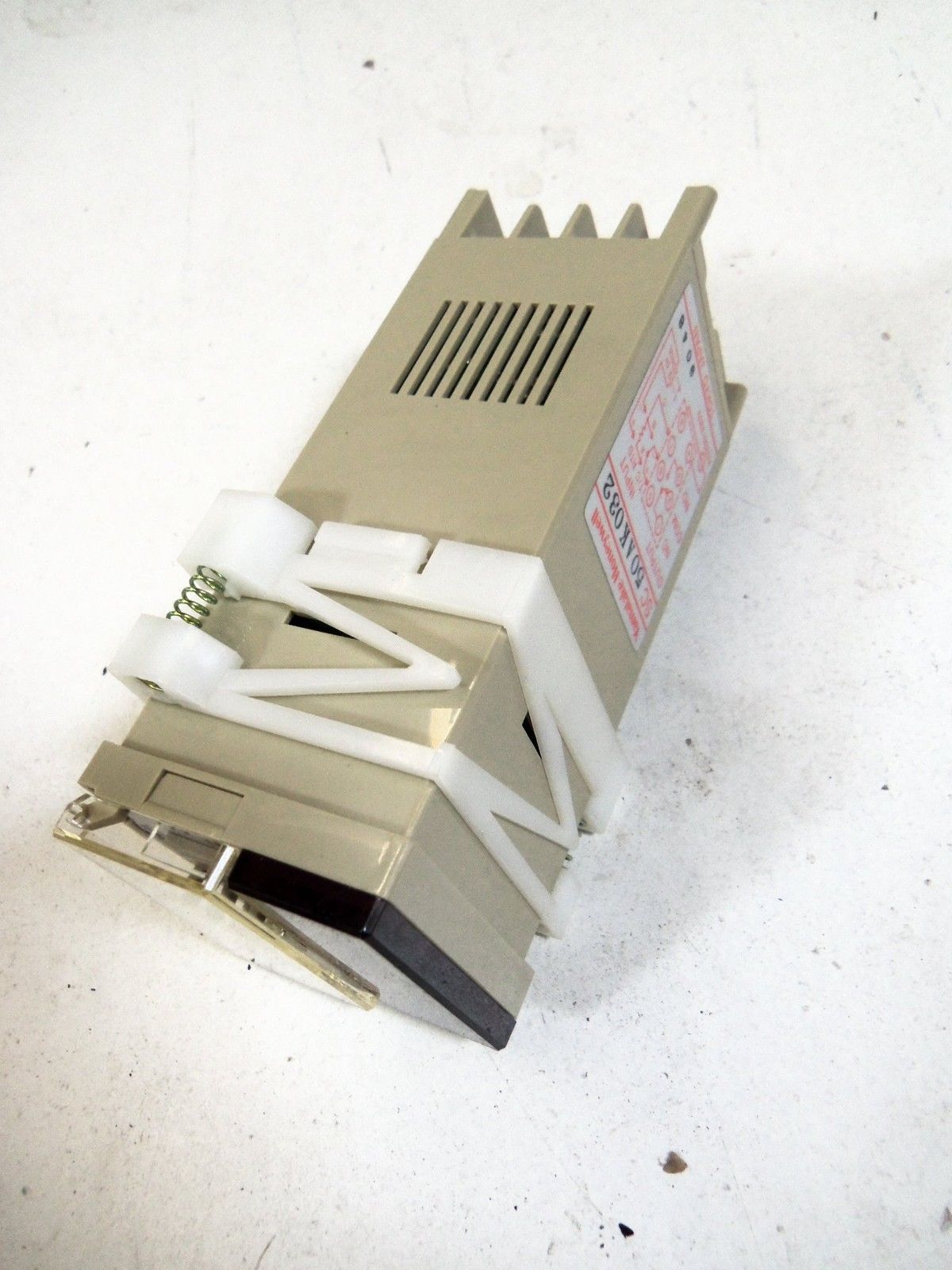 YAMATAKE-HONEYWELL SC50AK032 *NEW IN BOX*